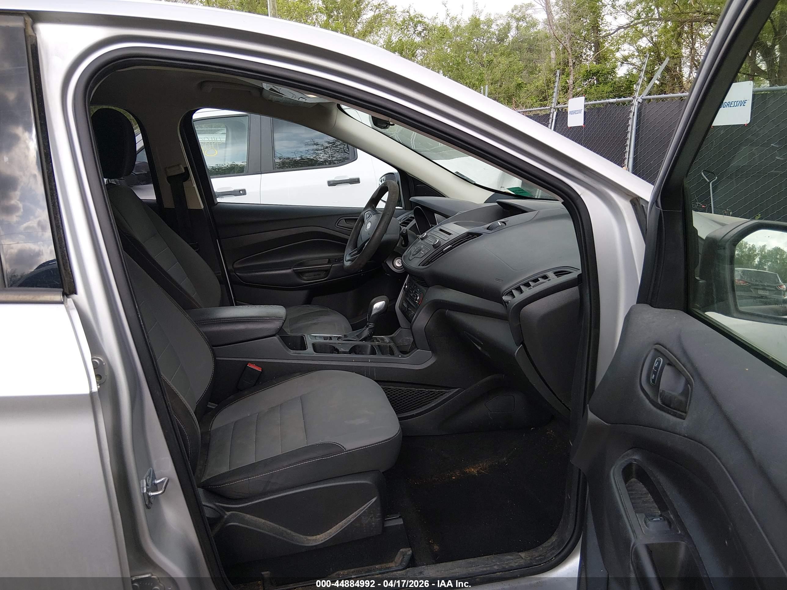 FORD ESCAPE image 5