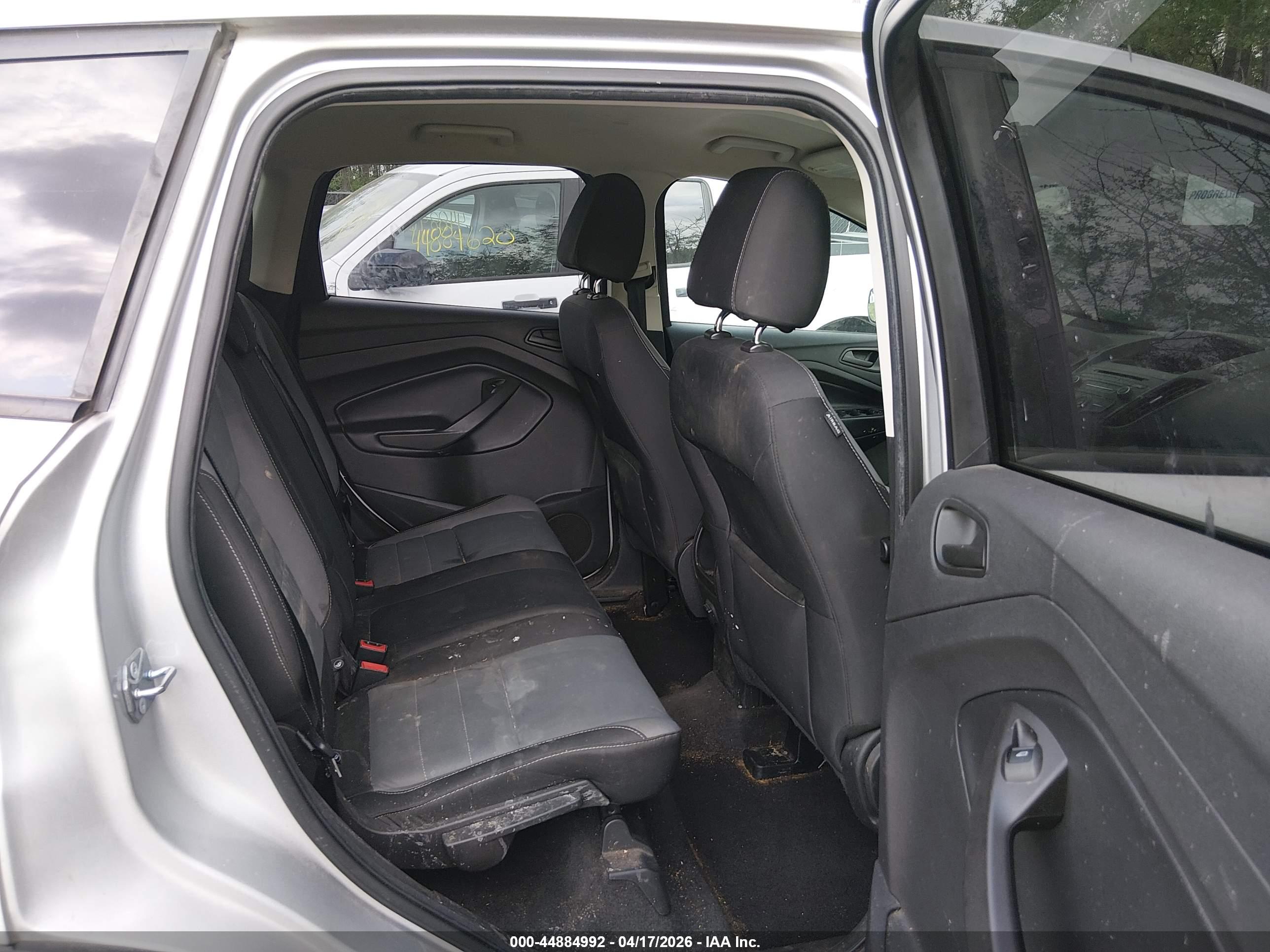 FORD ESCAPE image 8