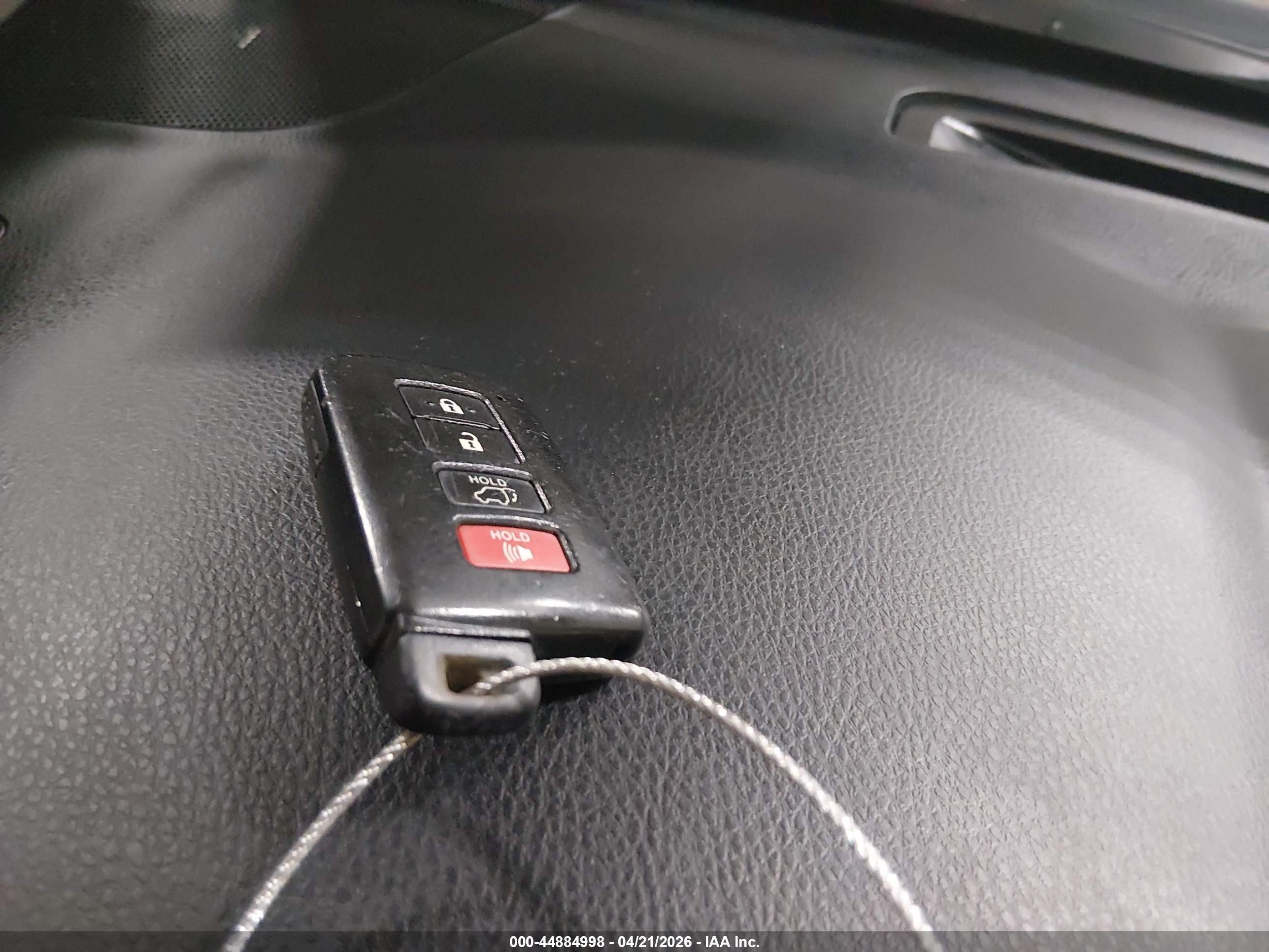 TOYOTA HIGHLANDER image 11
