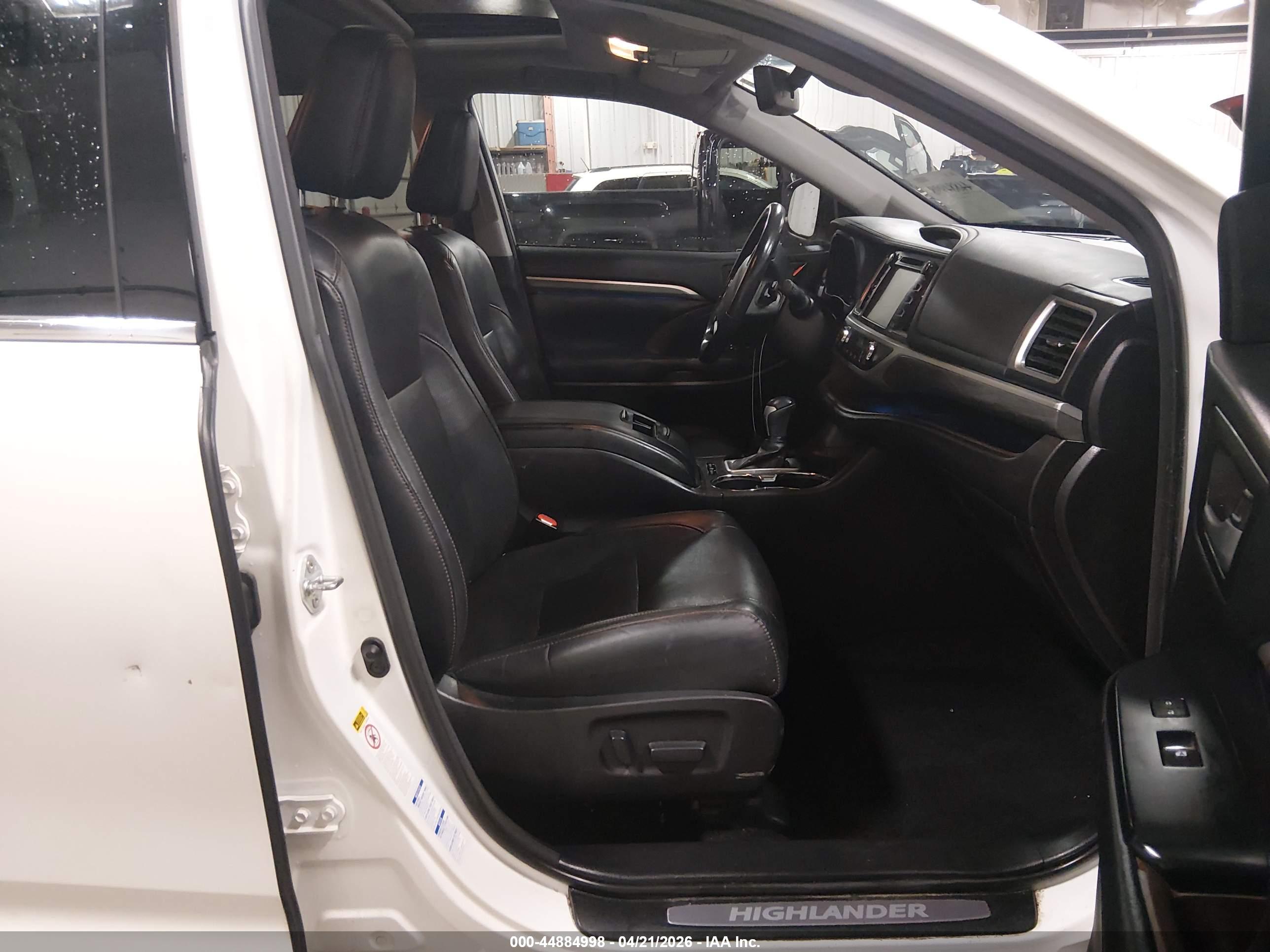TOYOTA HIGHLANDER image 5