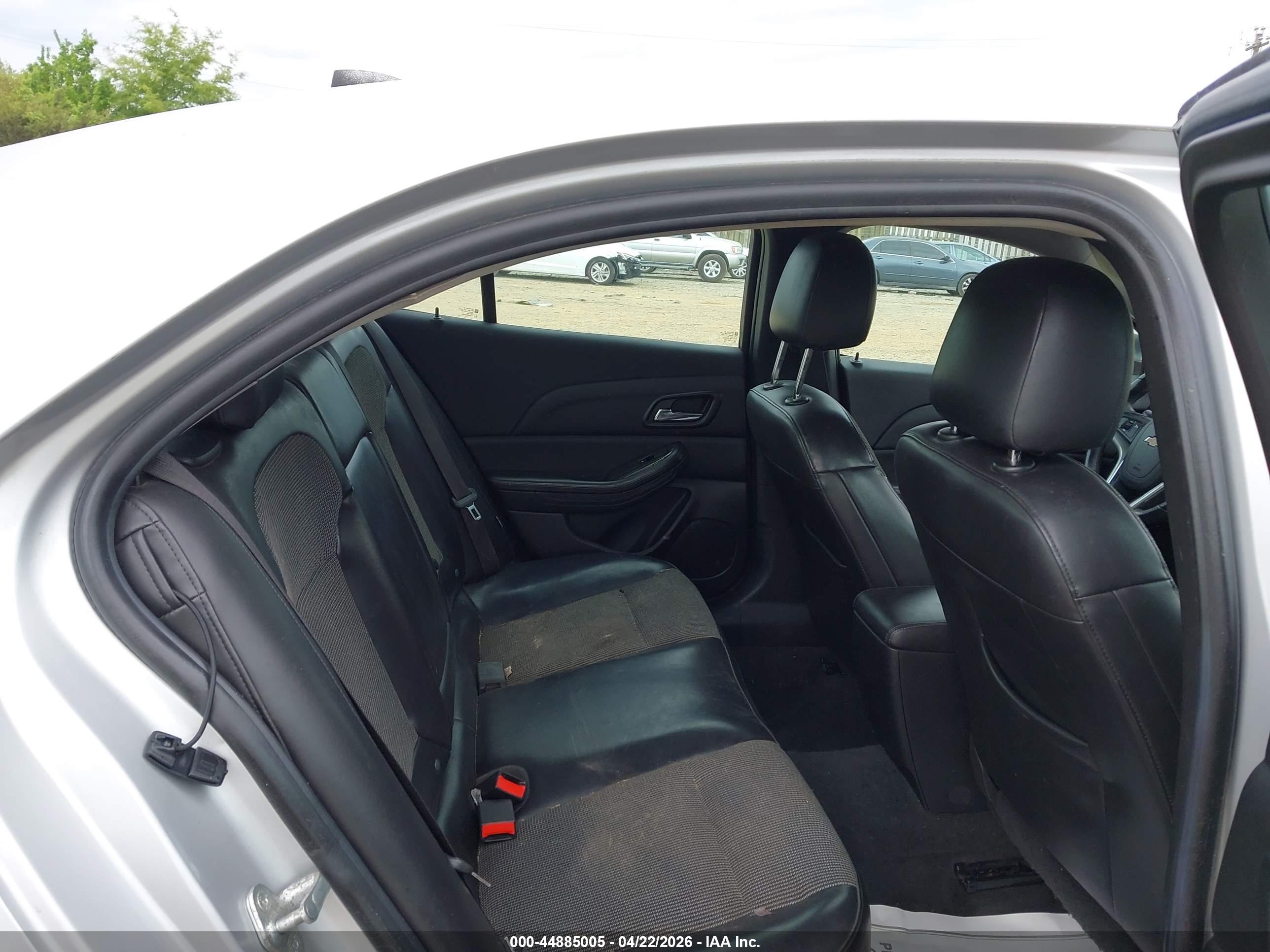 CHEVROLET MALIBU image 8