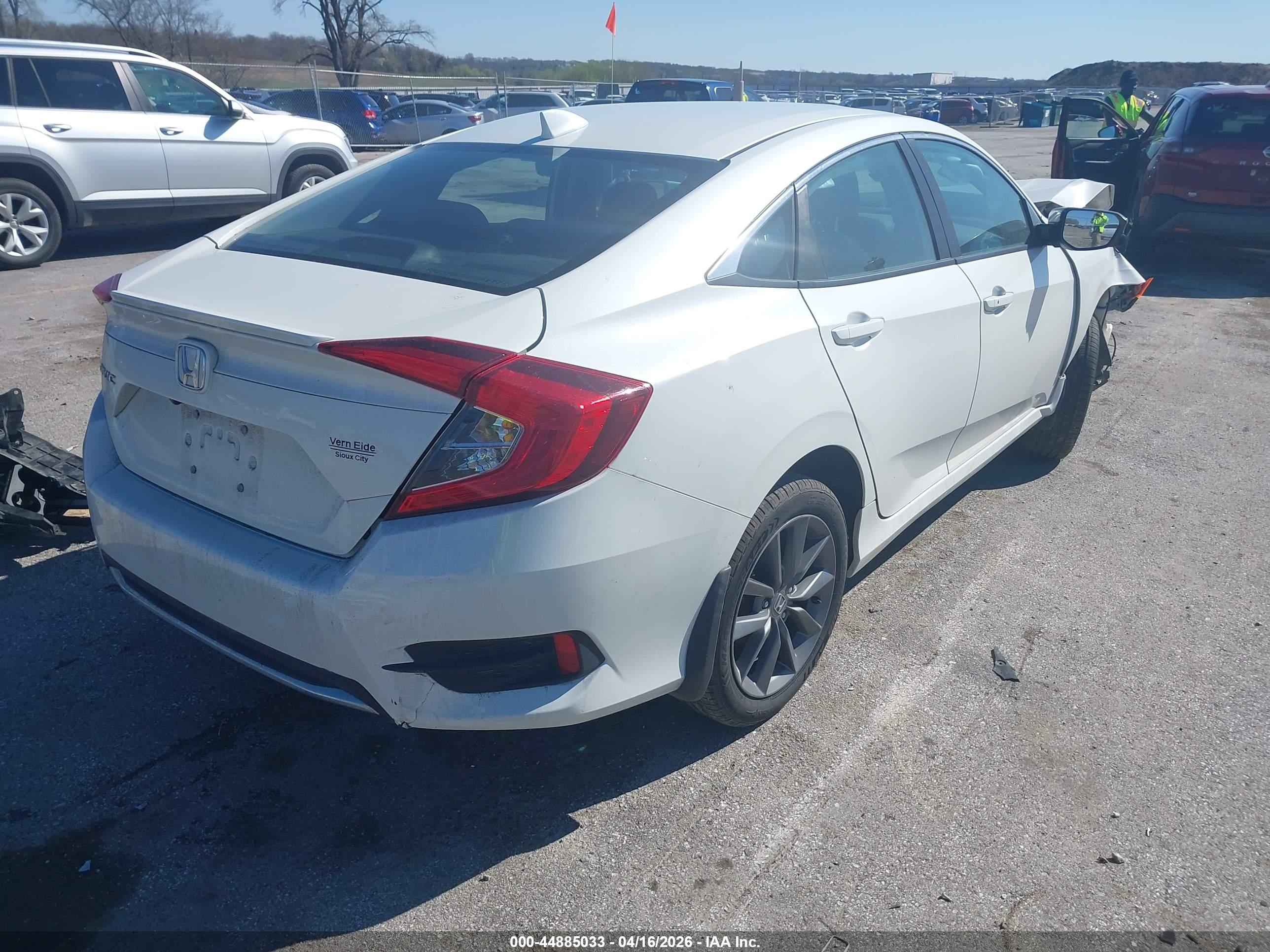 HONDA CIVIC image 4
