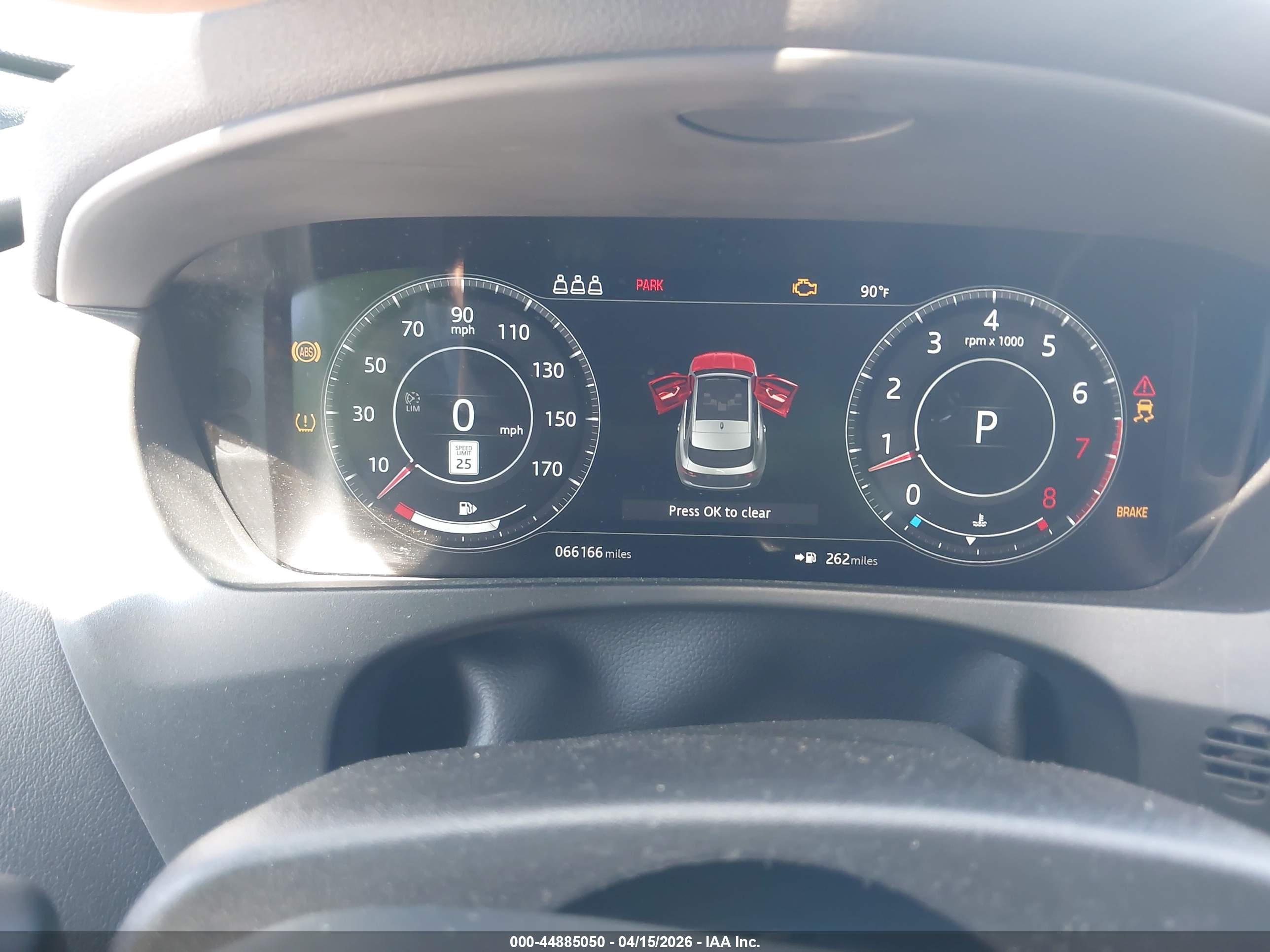 JAGUAR F-PACE image 7