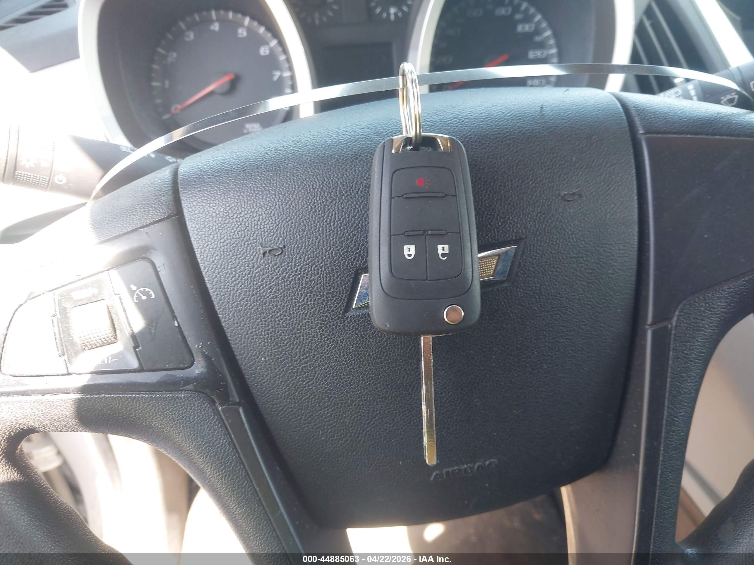 CHEVROLET EQUINOX image 11