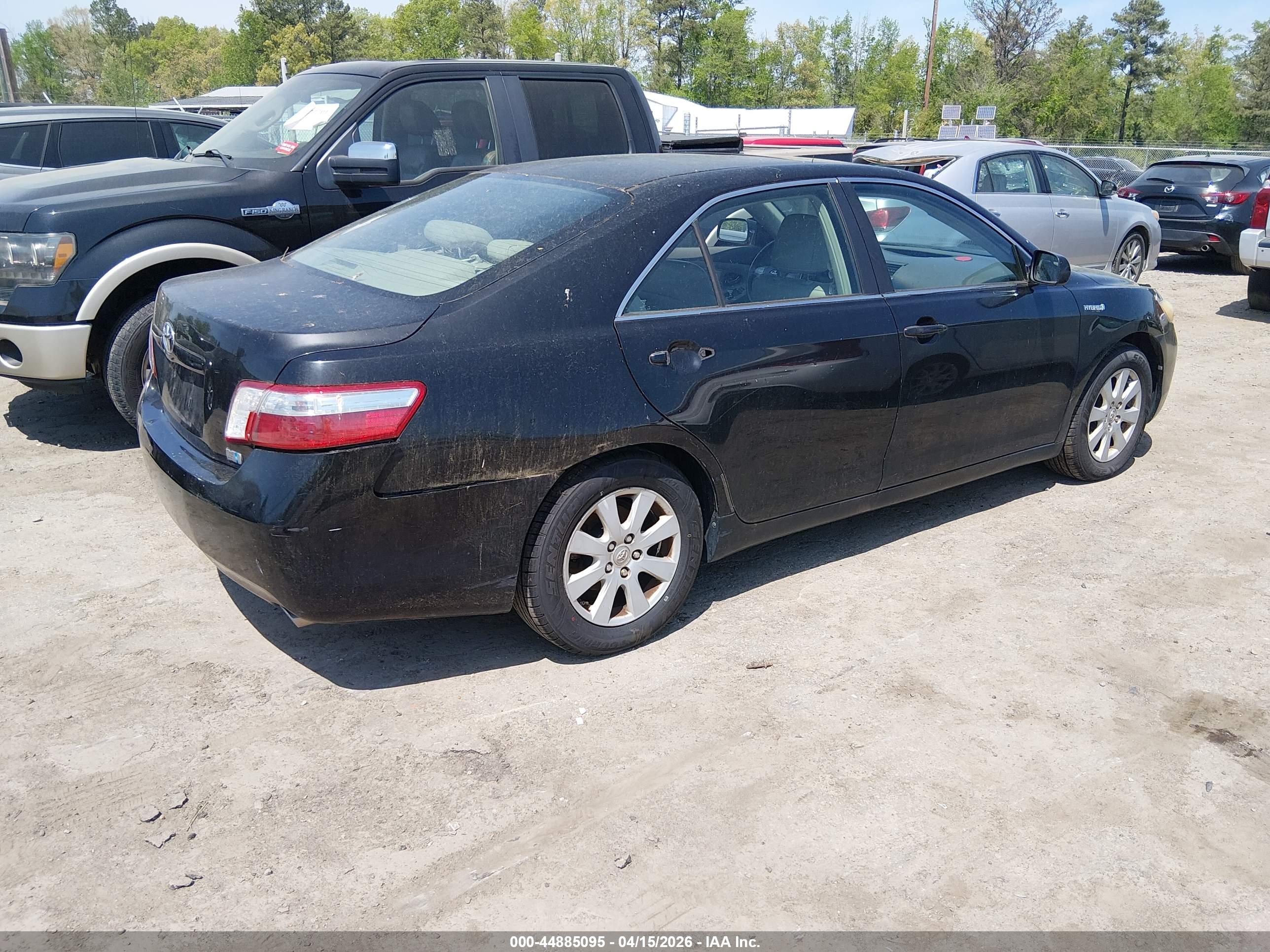 TOYOTA CAMRY image 4
