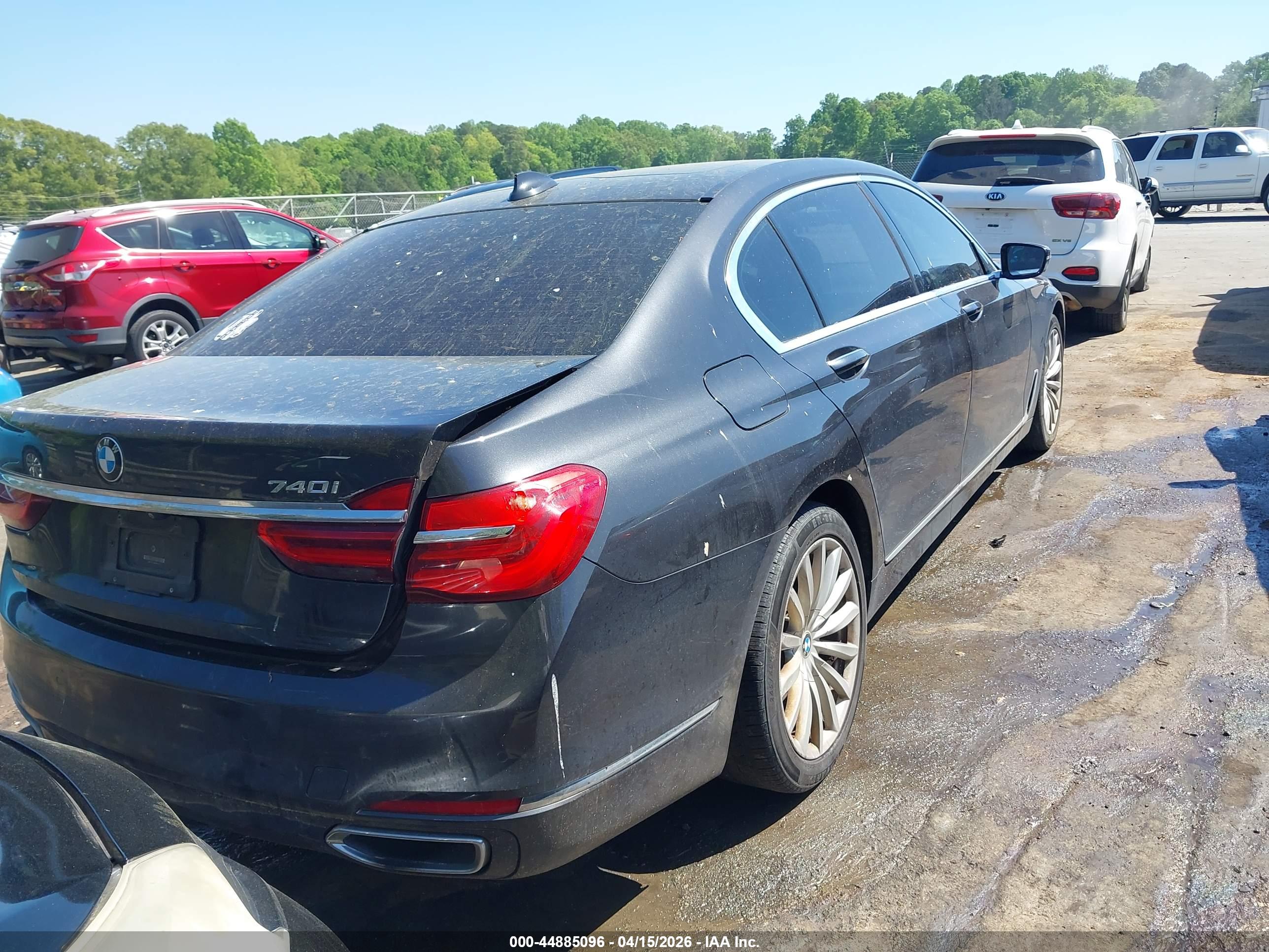 BMW 740I image 4