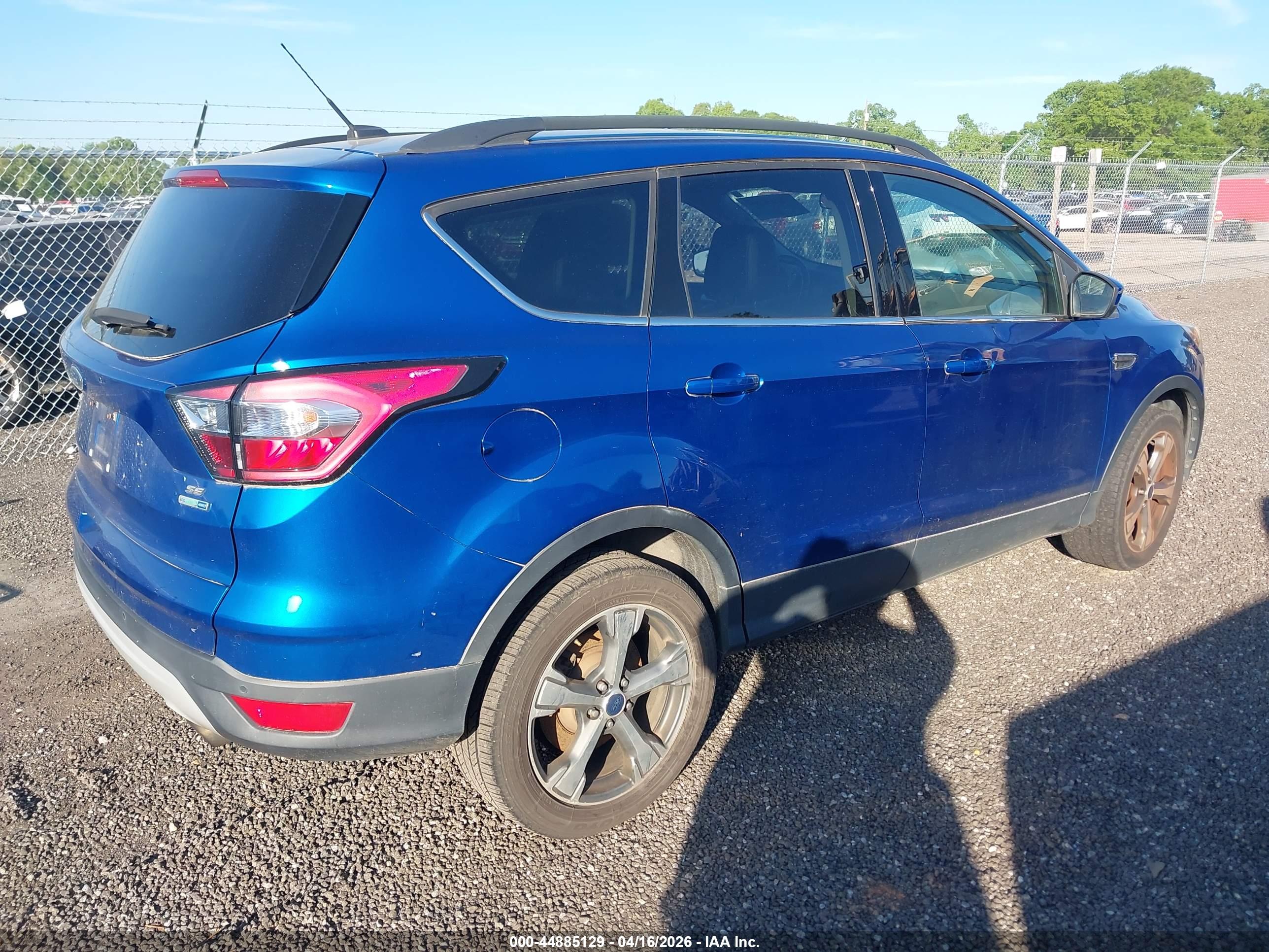 FORD ESCAPE image 4