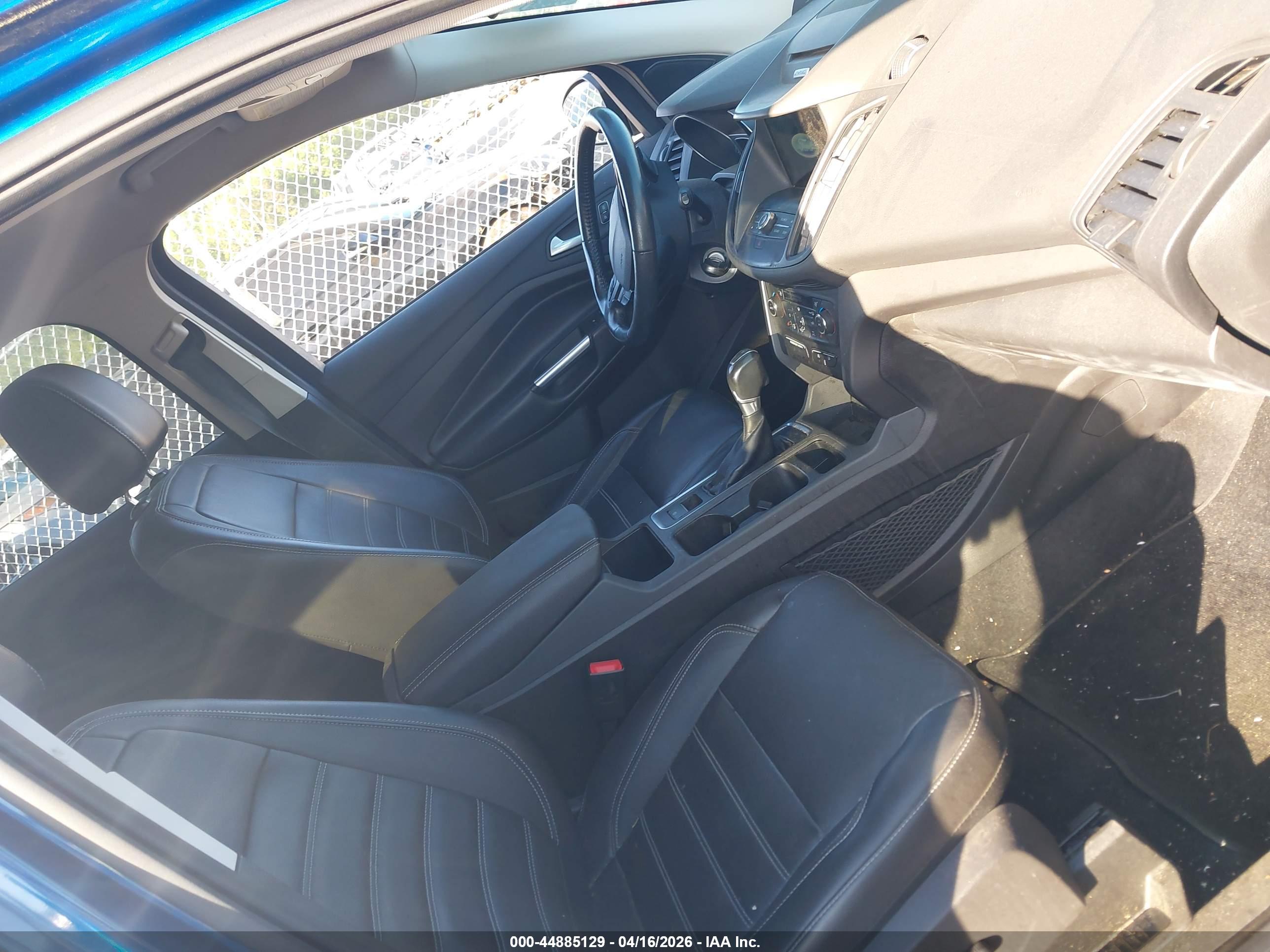 FORD ESCAPE image 5