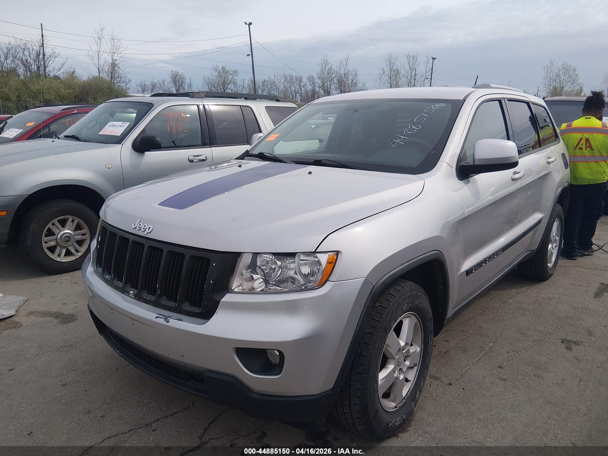 JEEP GRAND image 2