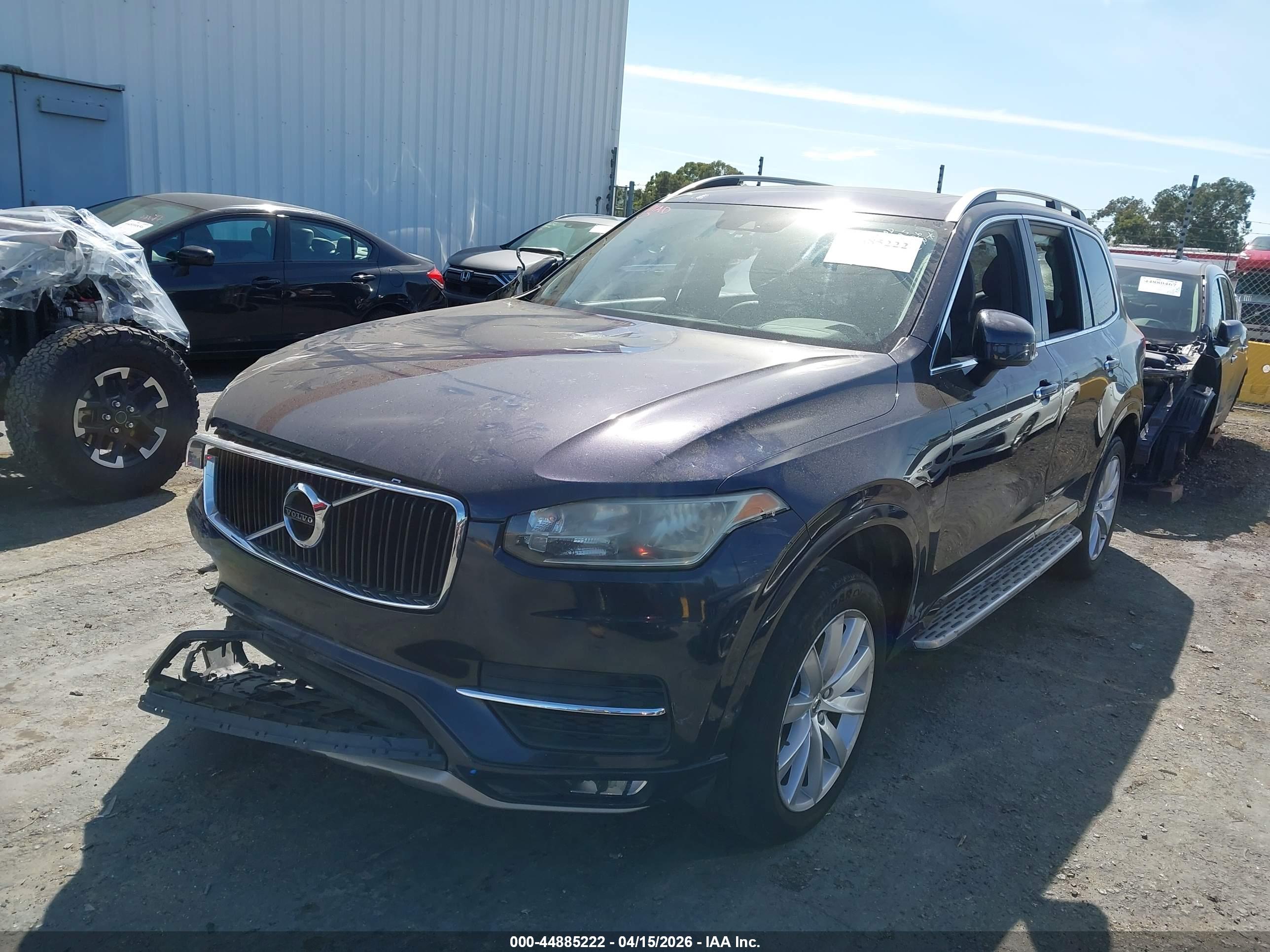 VOLVO XC90 image 2