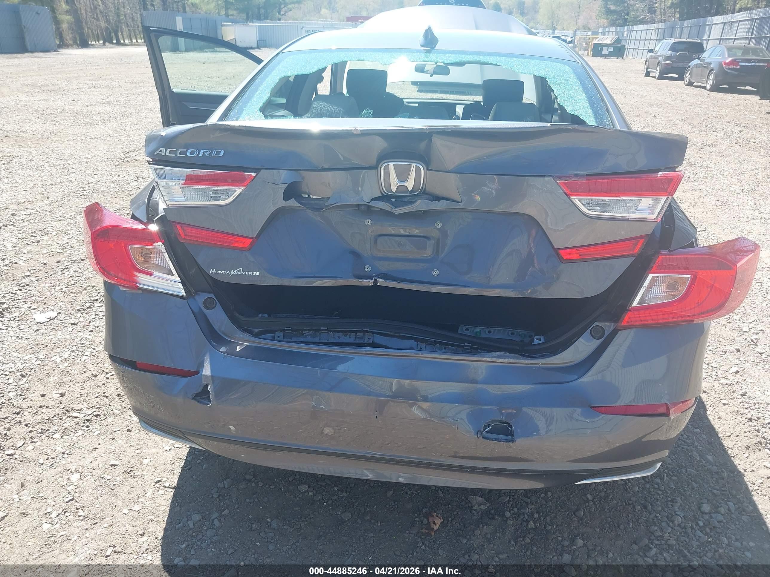 HONDA ACCORD image 6