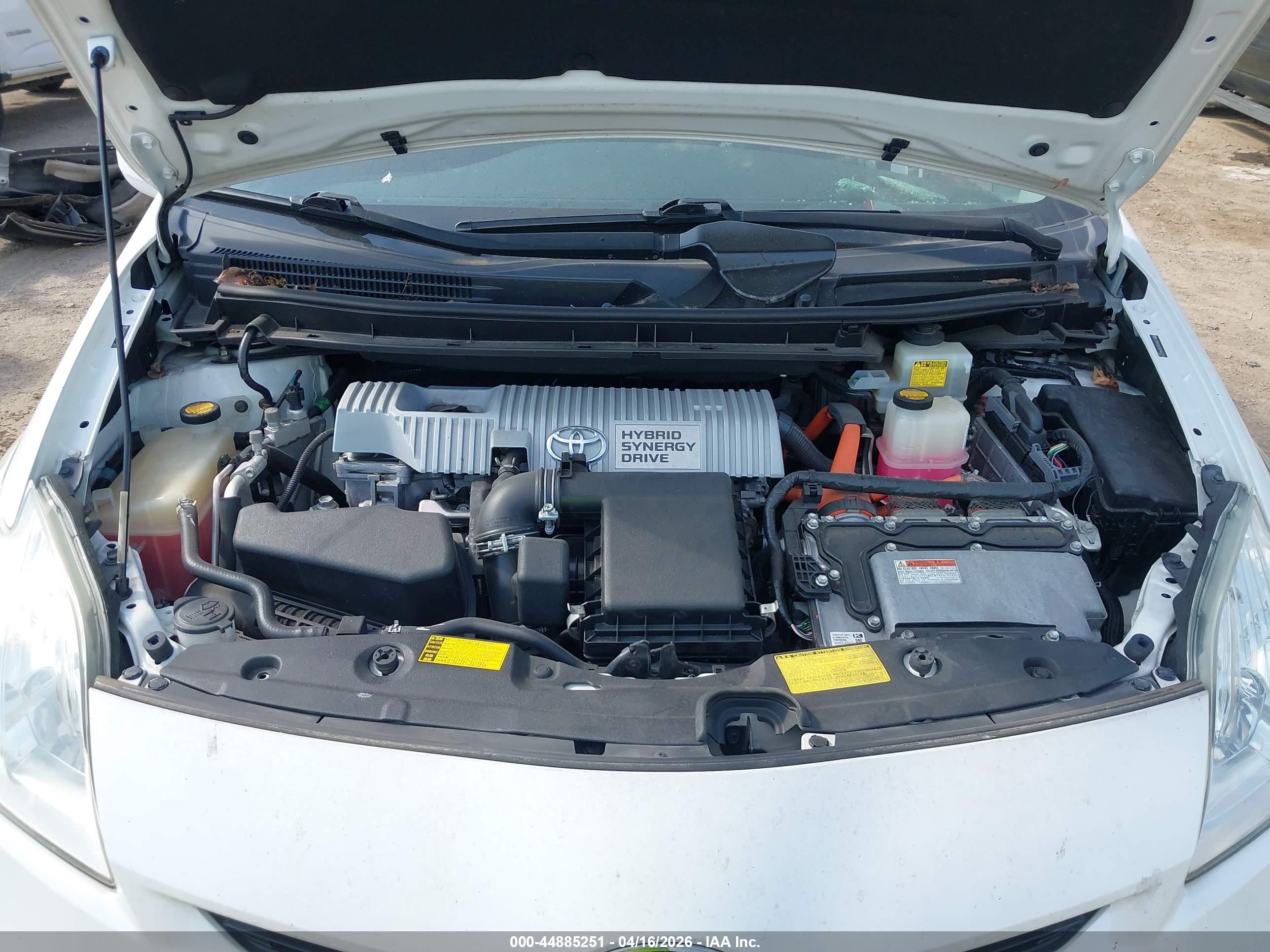 TOYOTA PRIUS image 10