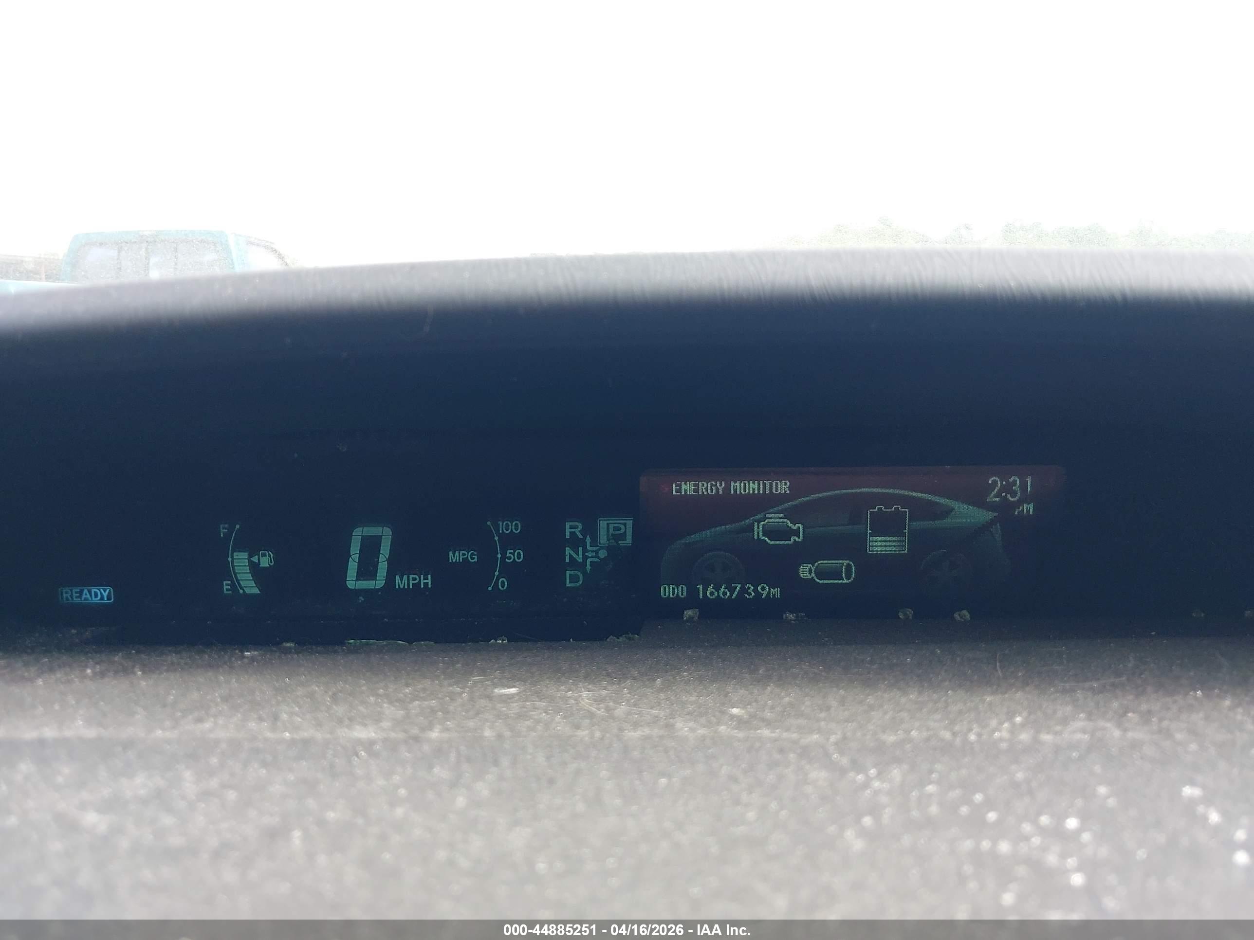 TOYOTA PRIUS image 7