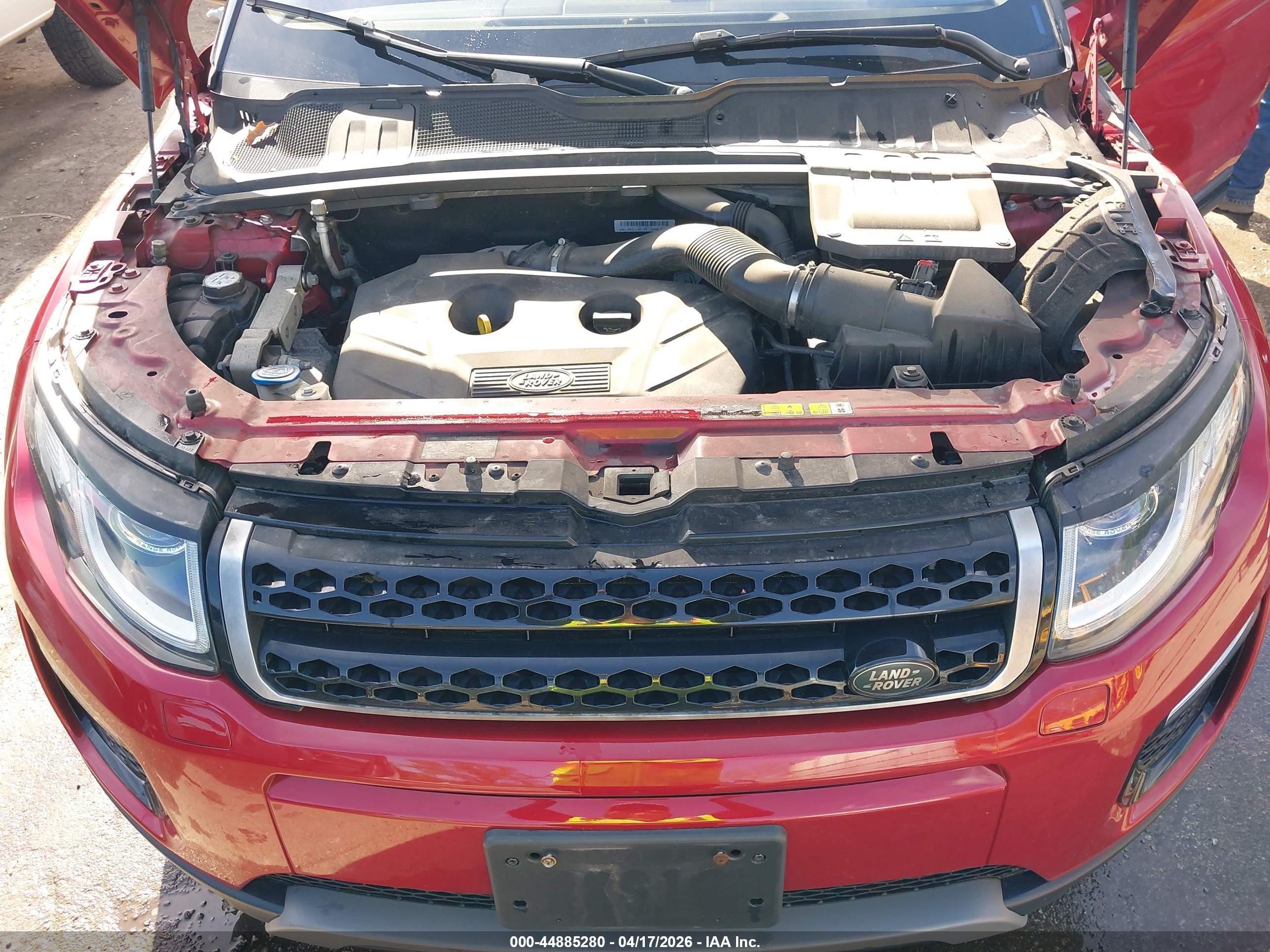 LAND ROVER image 10