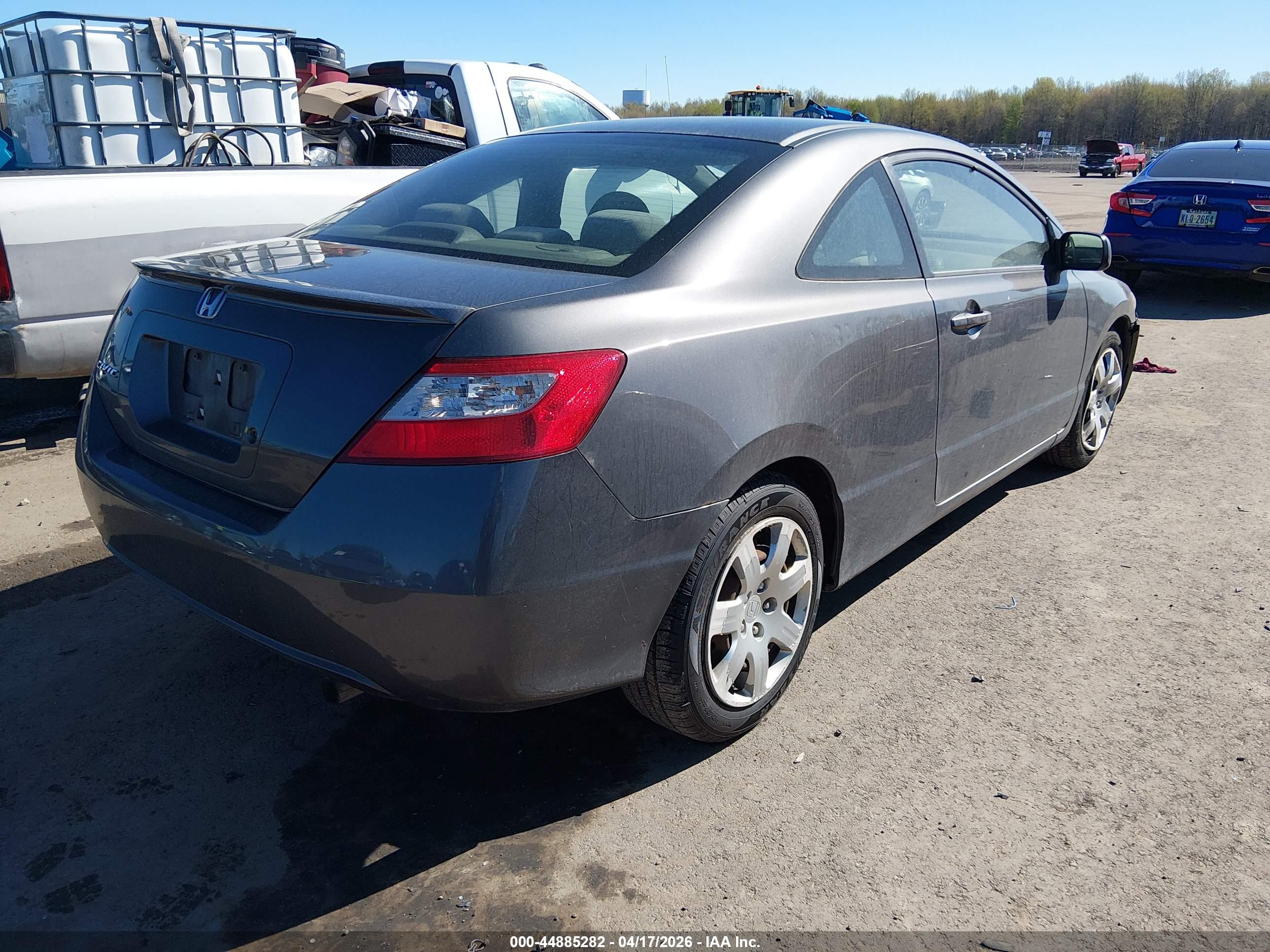 HONDA CIVIC image 4