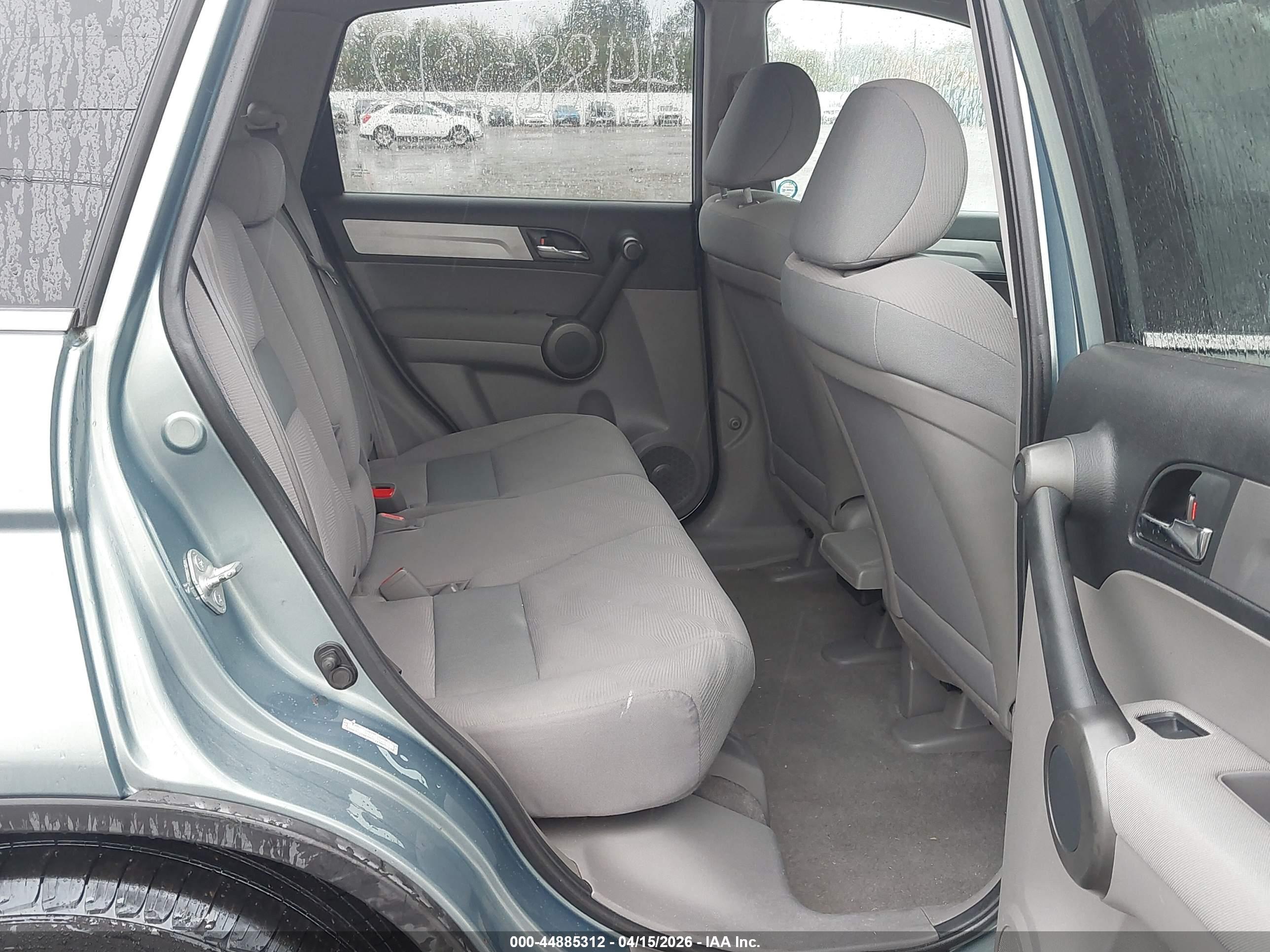 HONDA CR-V image 8