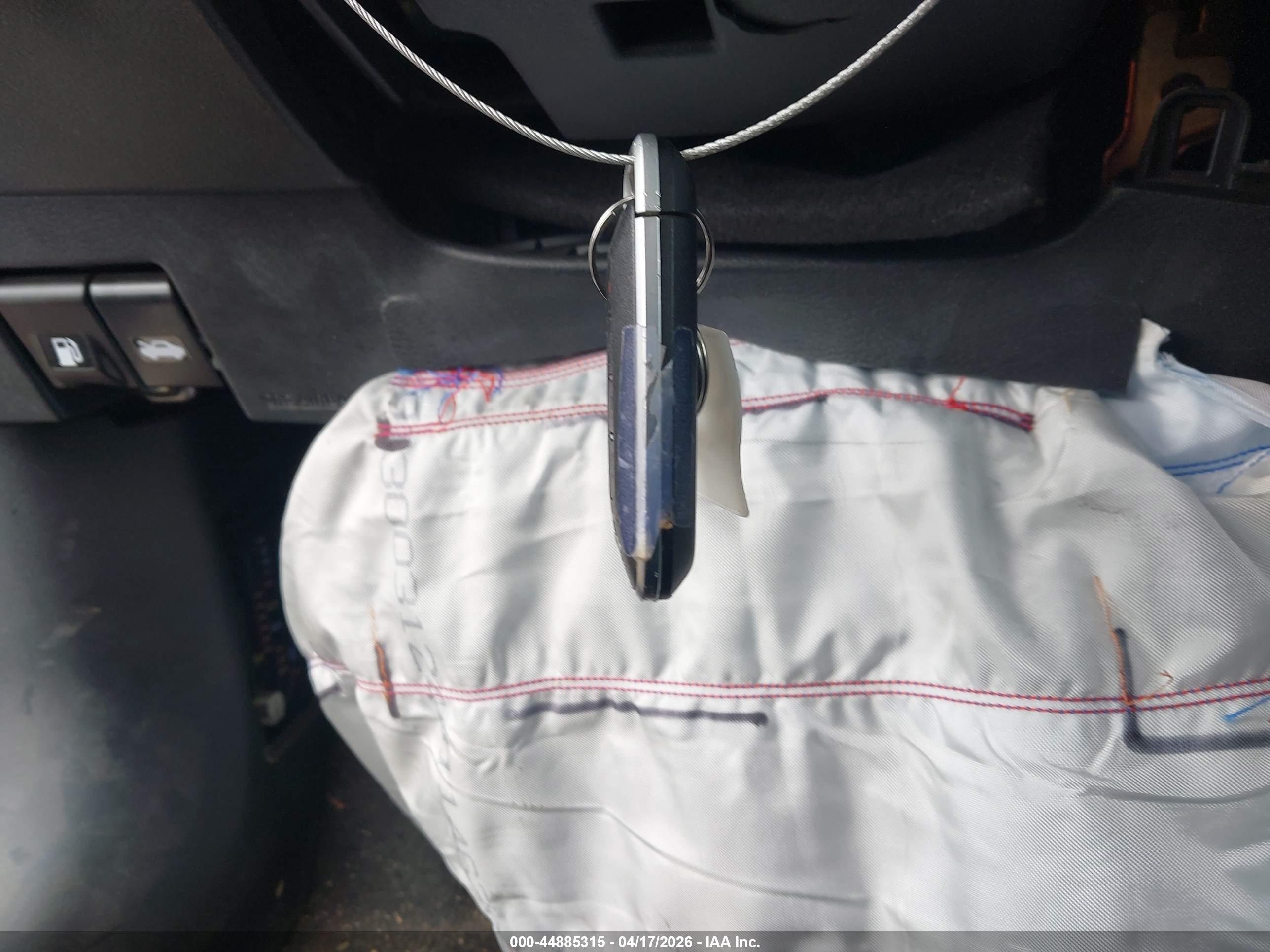 NISSAN KICKS image 11
