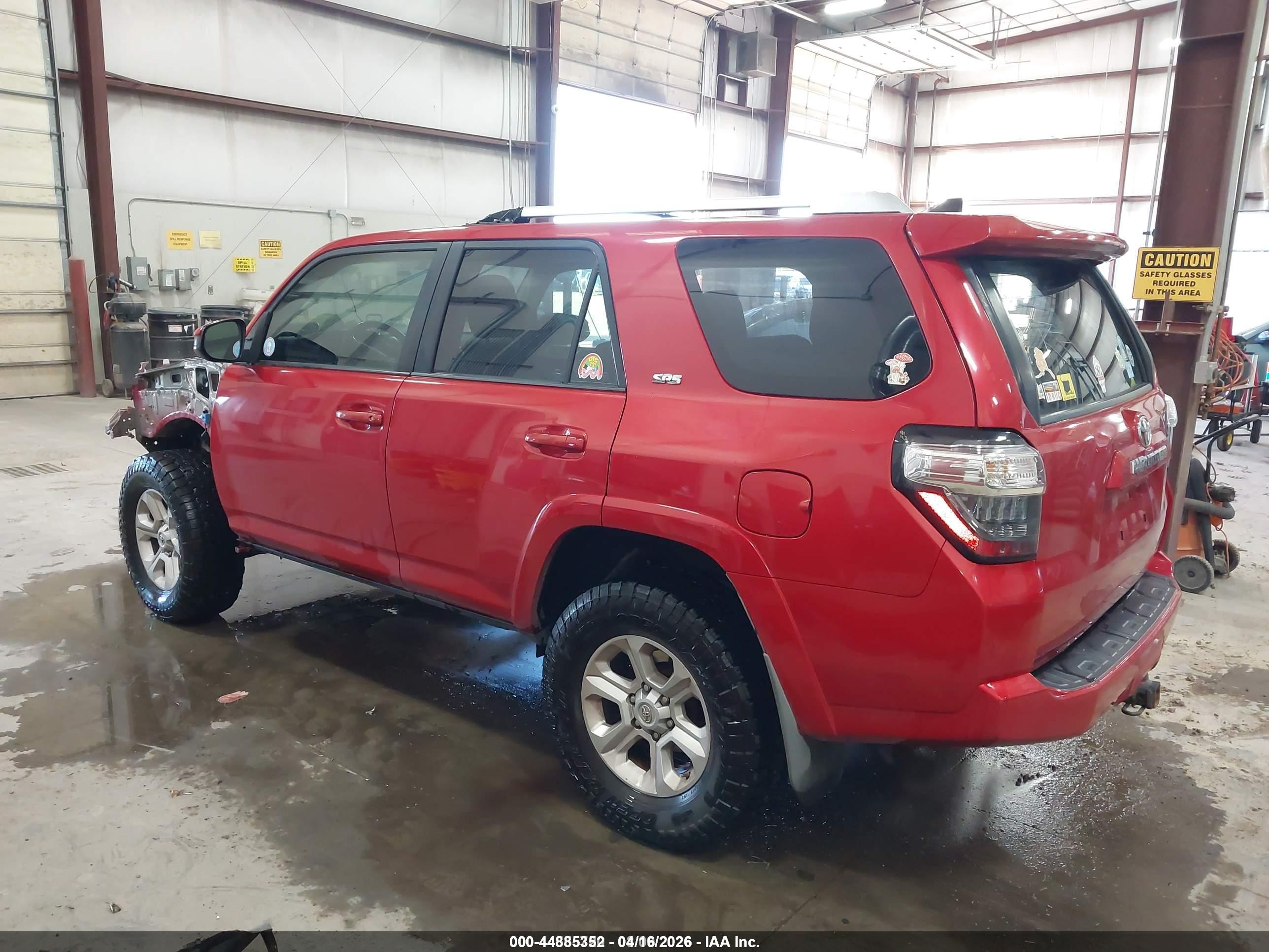 TOYOTA 4RUNNER image 3