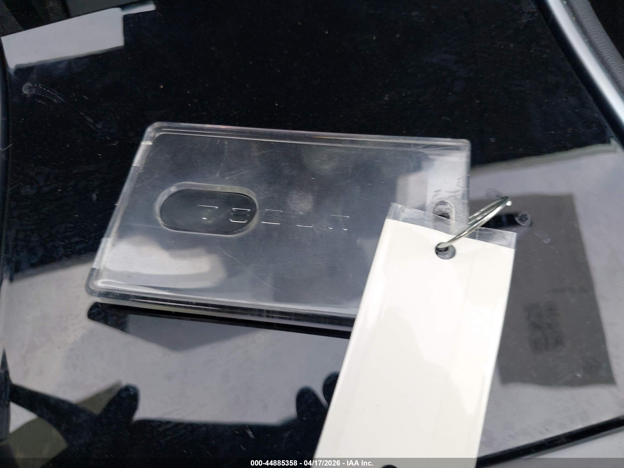 TESLA MODEL image 11