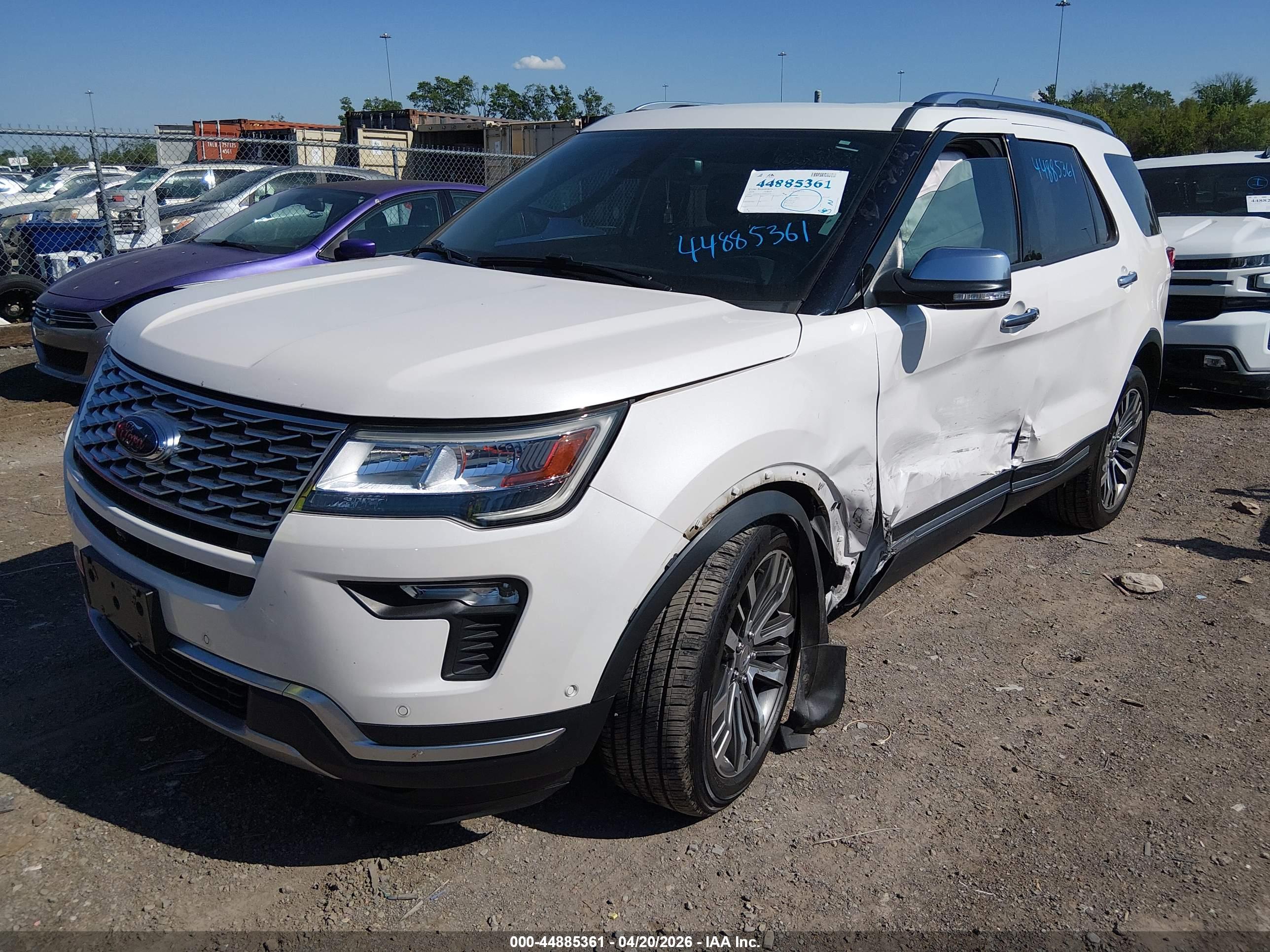 FORD EXPLORER image 2