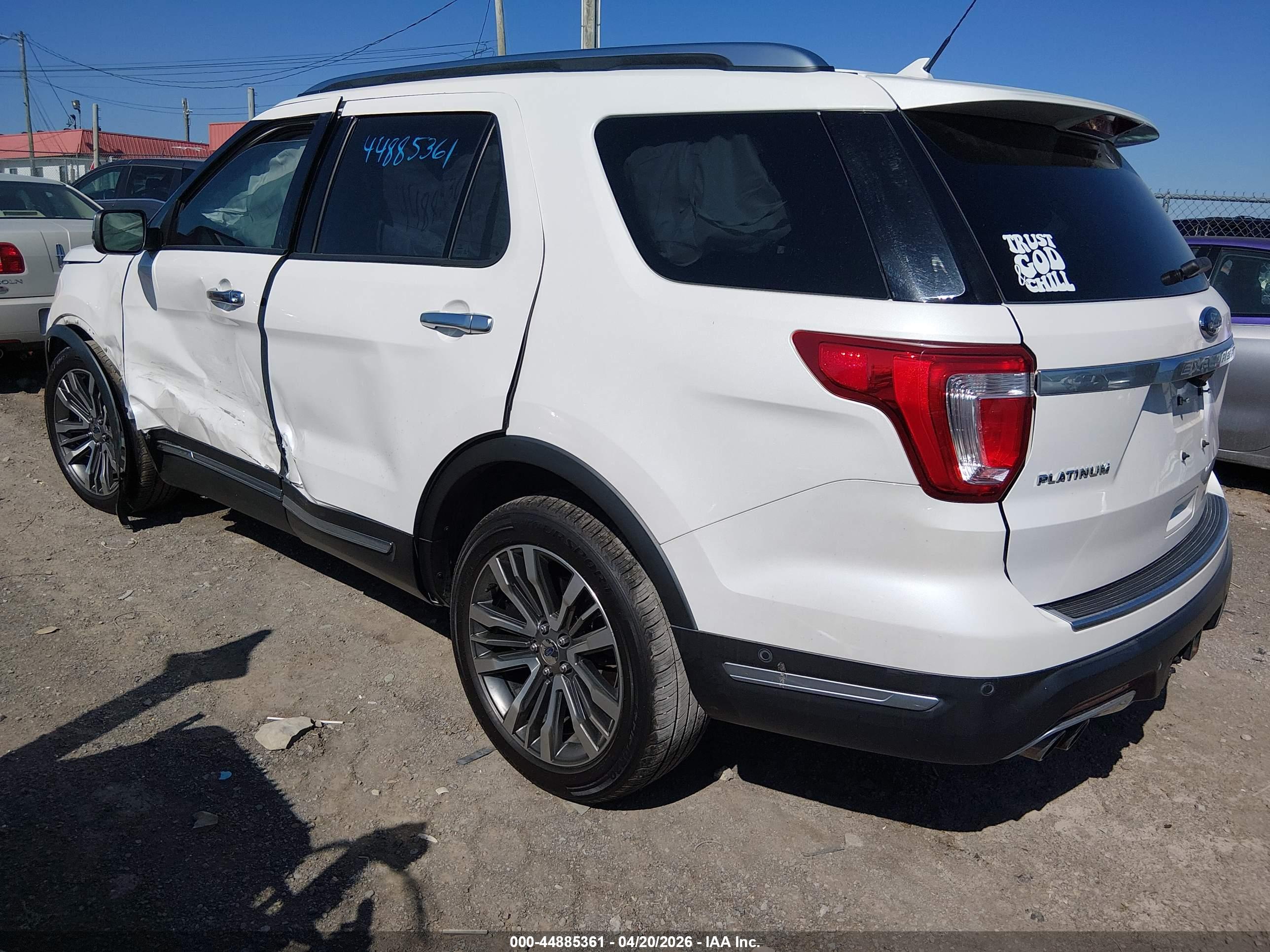 FORD EXPLORER image 3