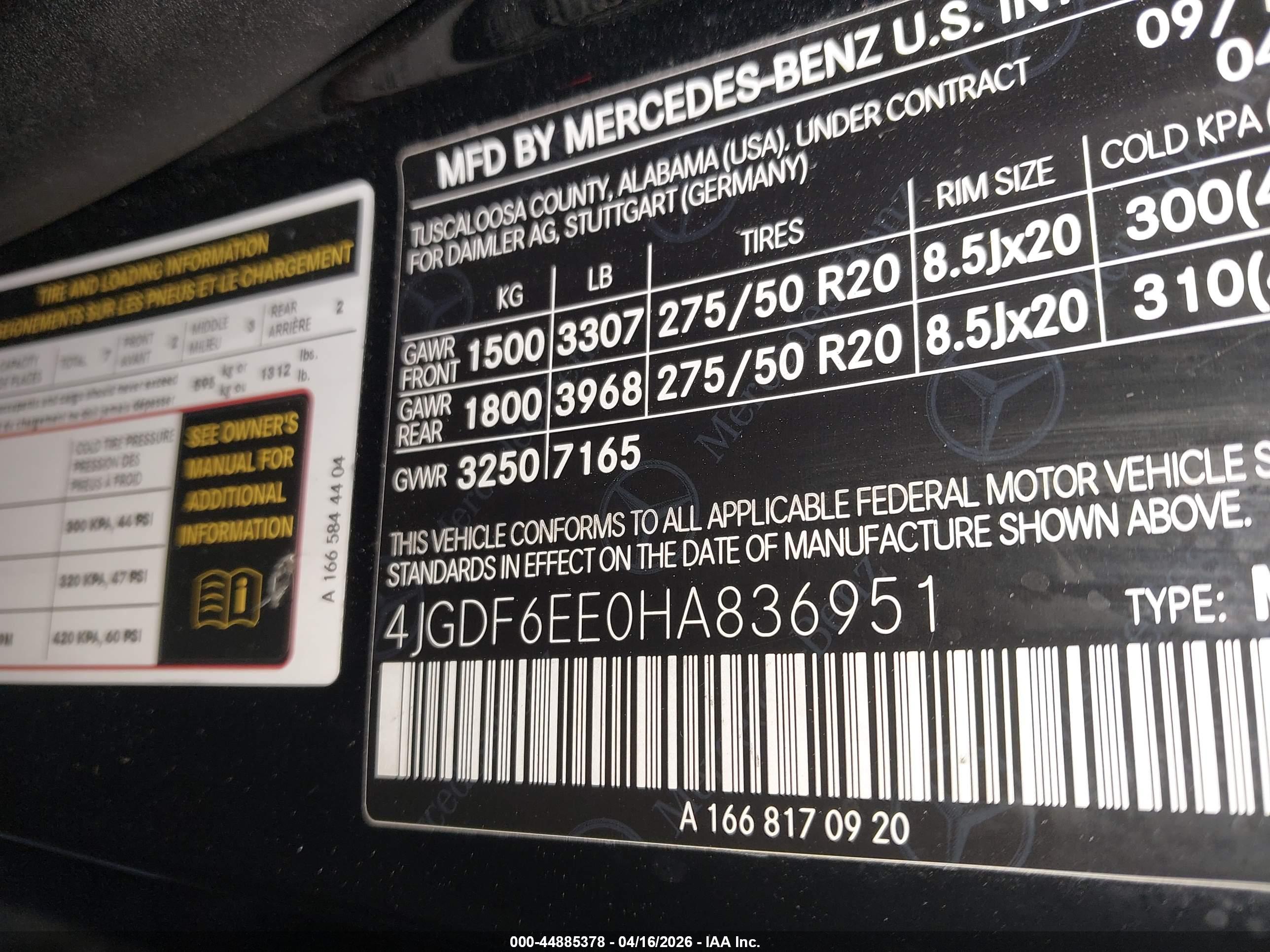 MERCEDES-BENZ GLS image 9