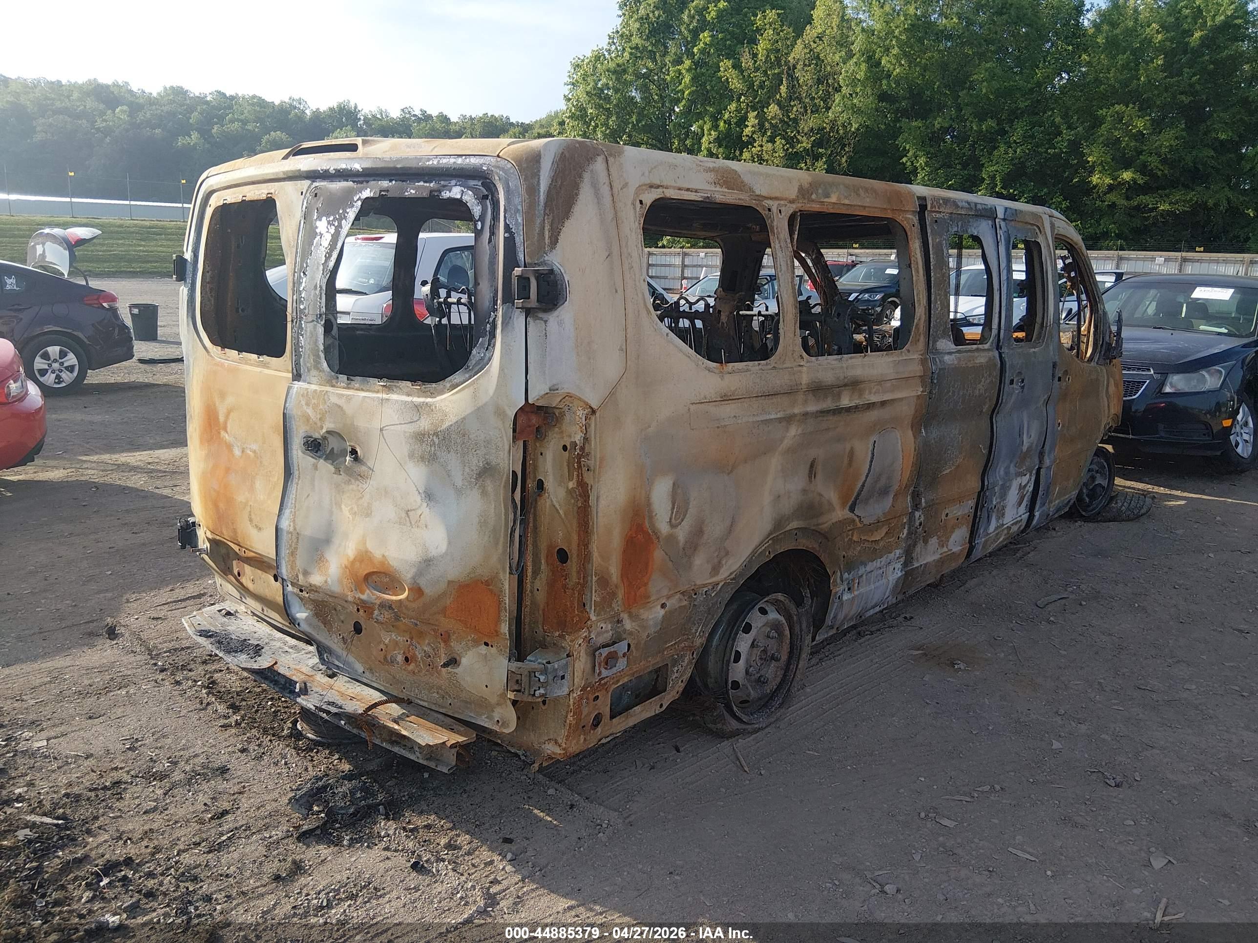 FORD TRANSIT-350 image 4