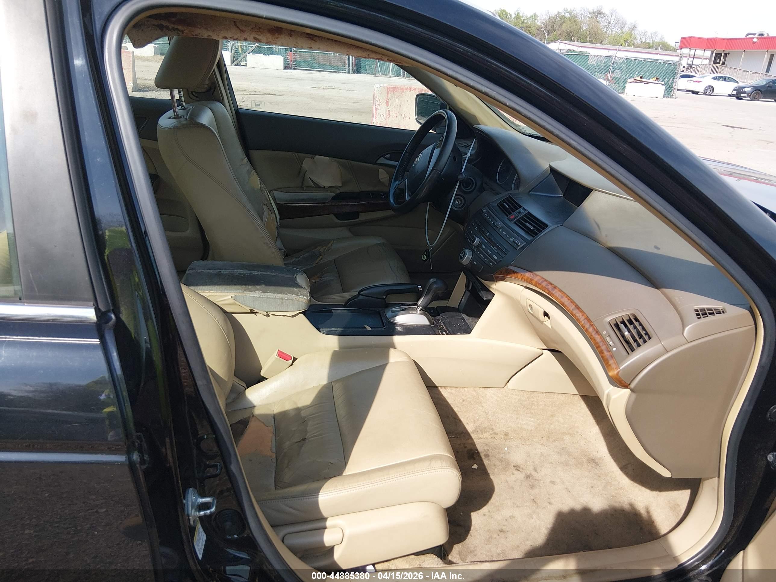 HONDA ACCORD image 5