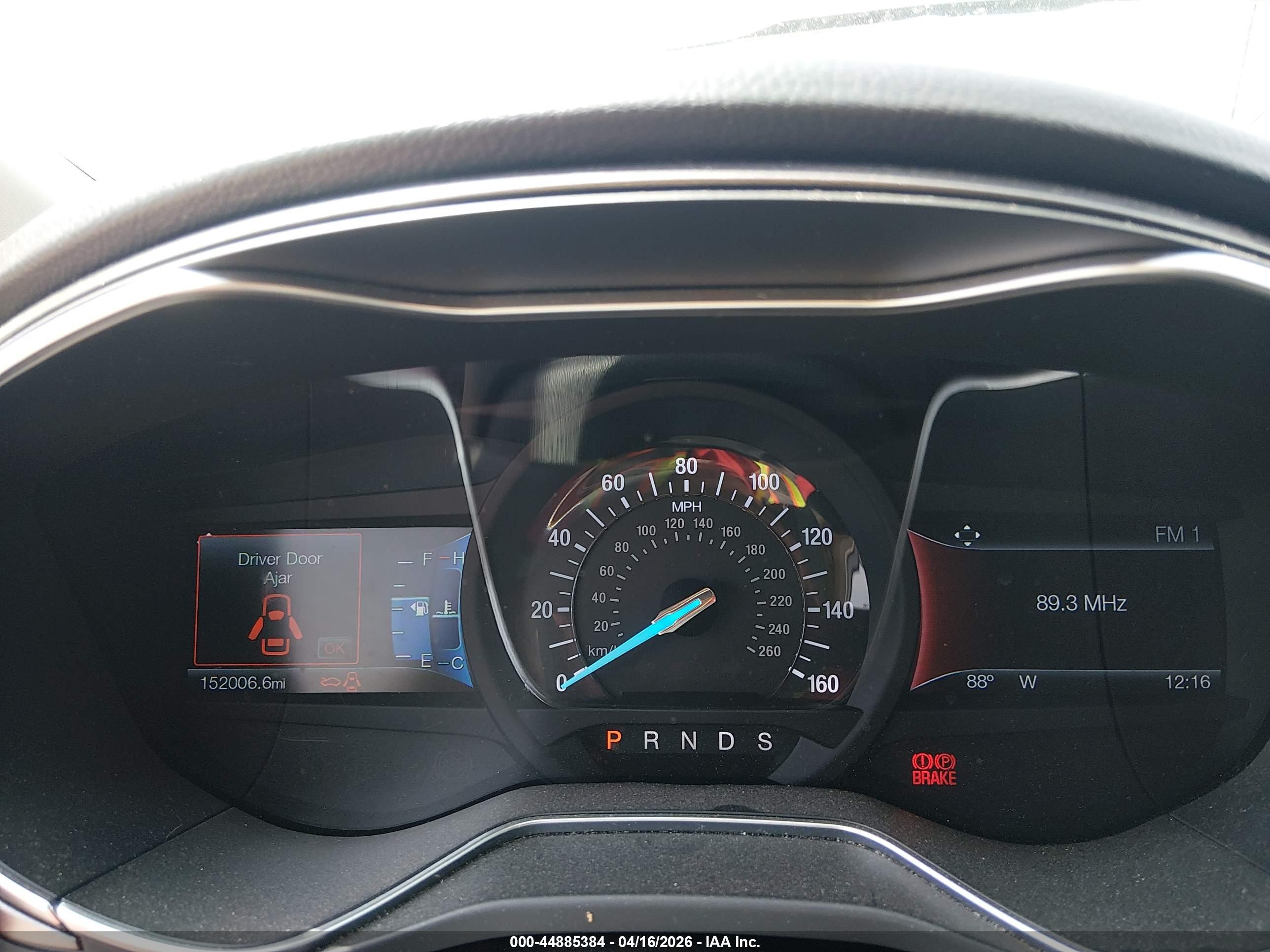 FORD FUSION image 7