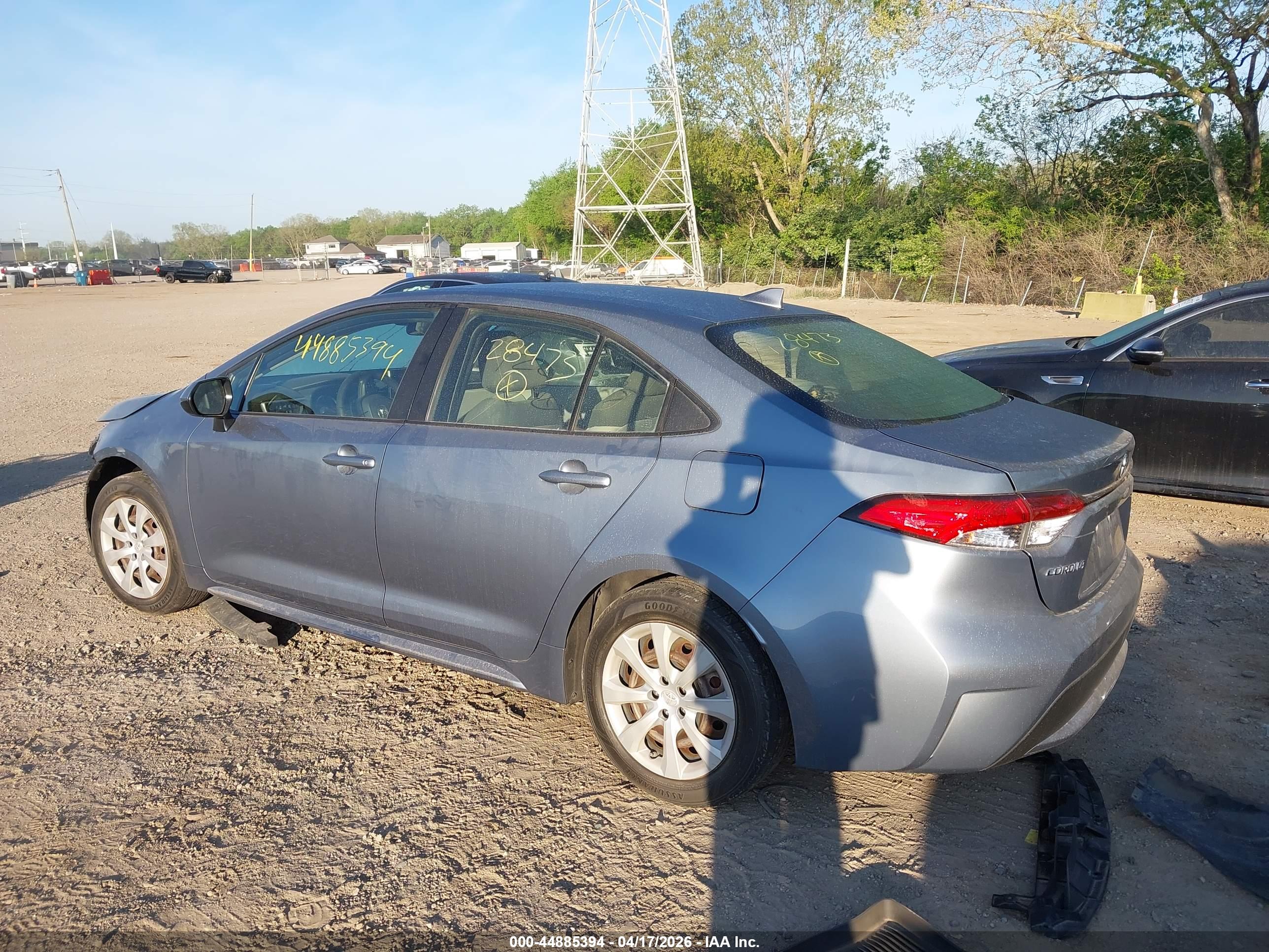 TOYOTA COROLLA image 3