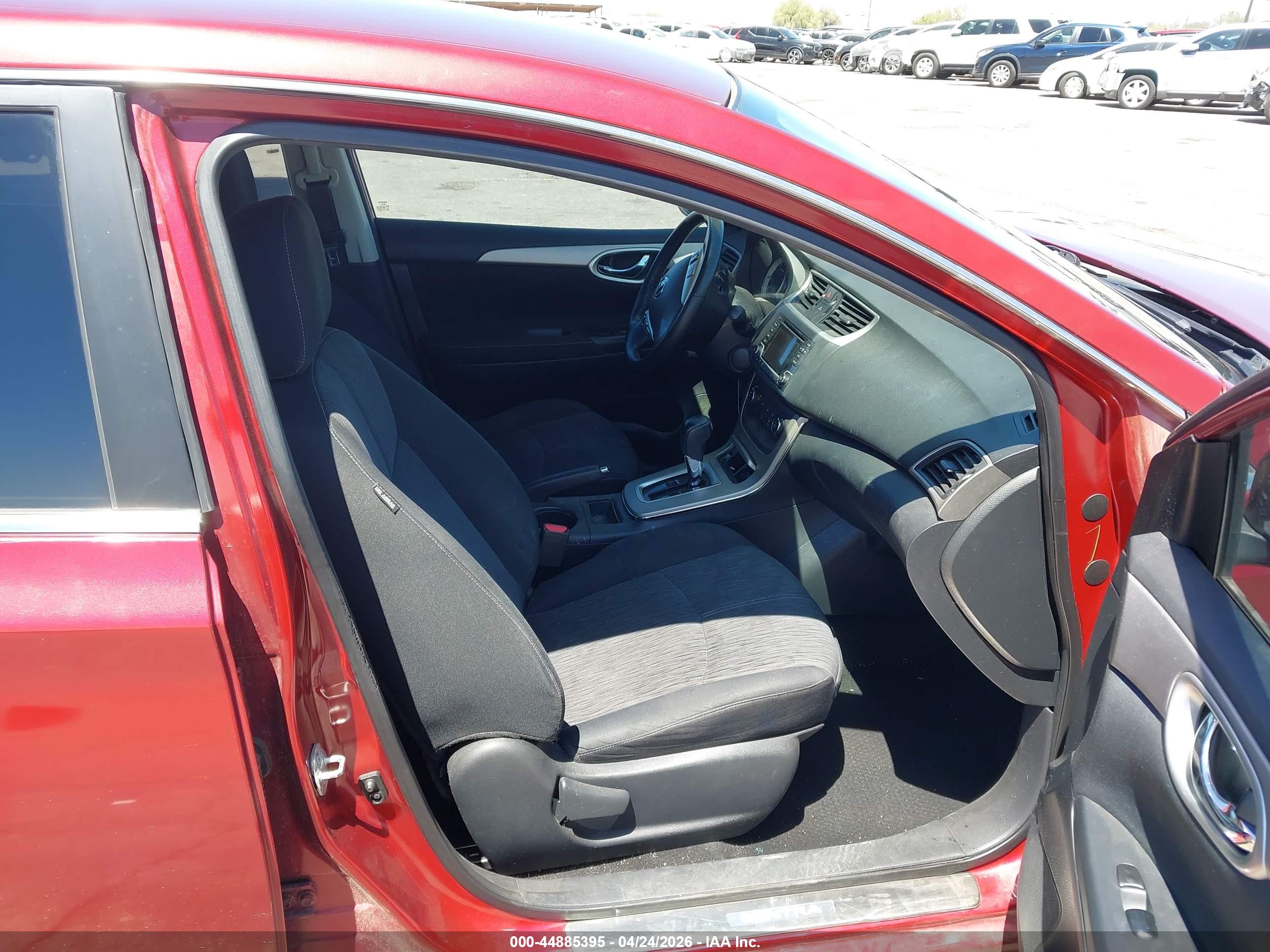 NISSAN SENTRA image 5