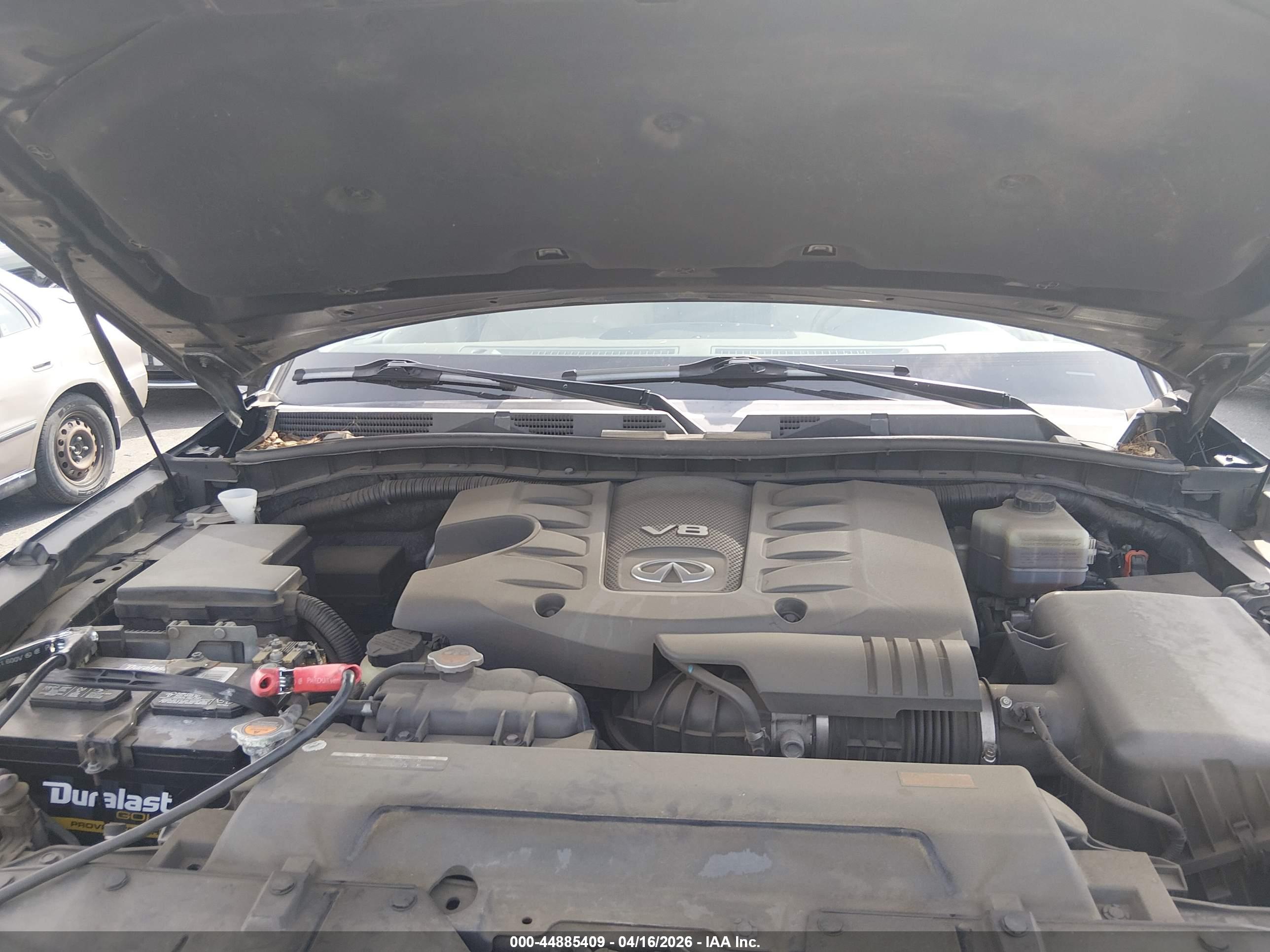INFINITI QX56 image 10