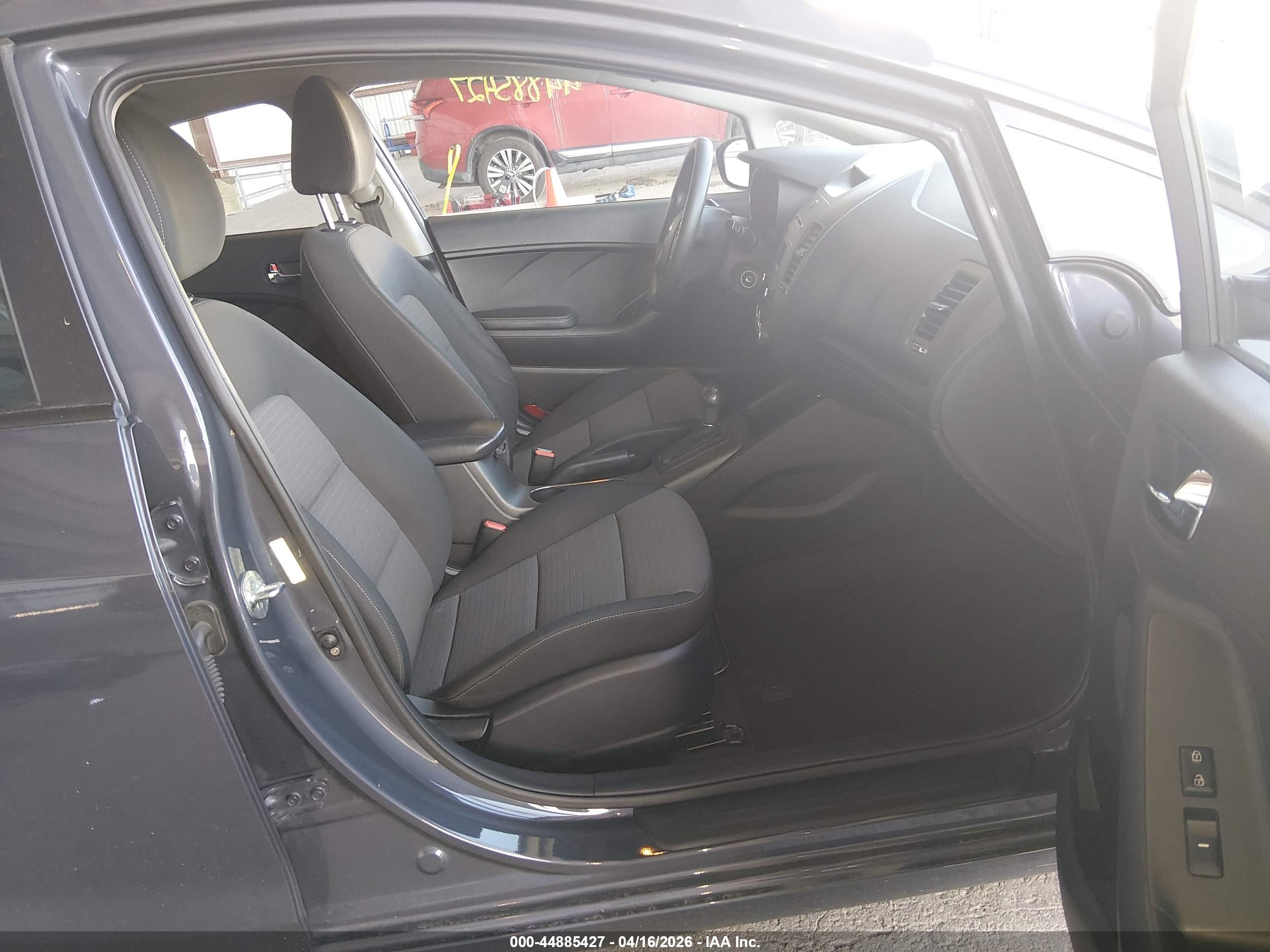 KIA FORTE image 5