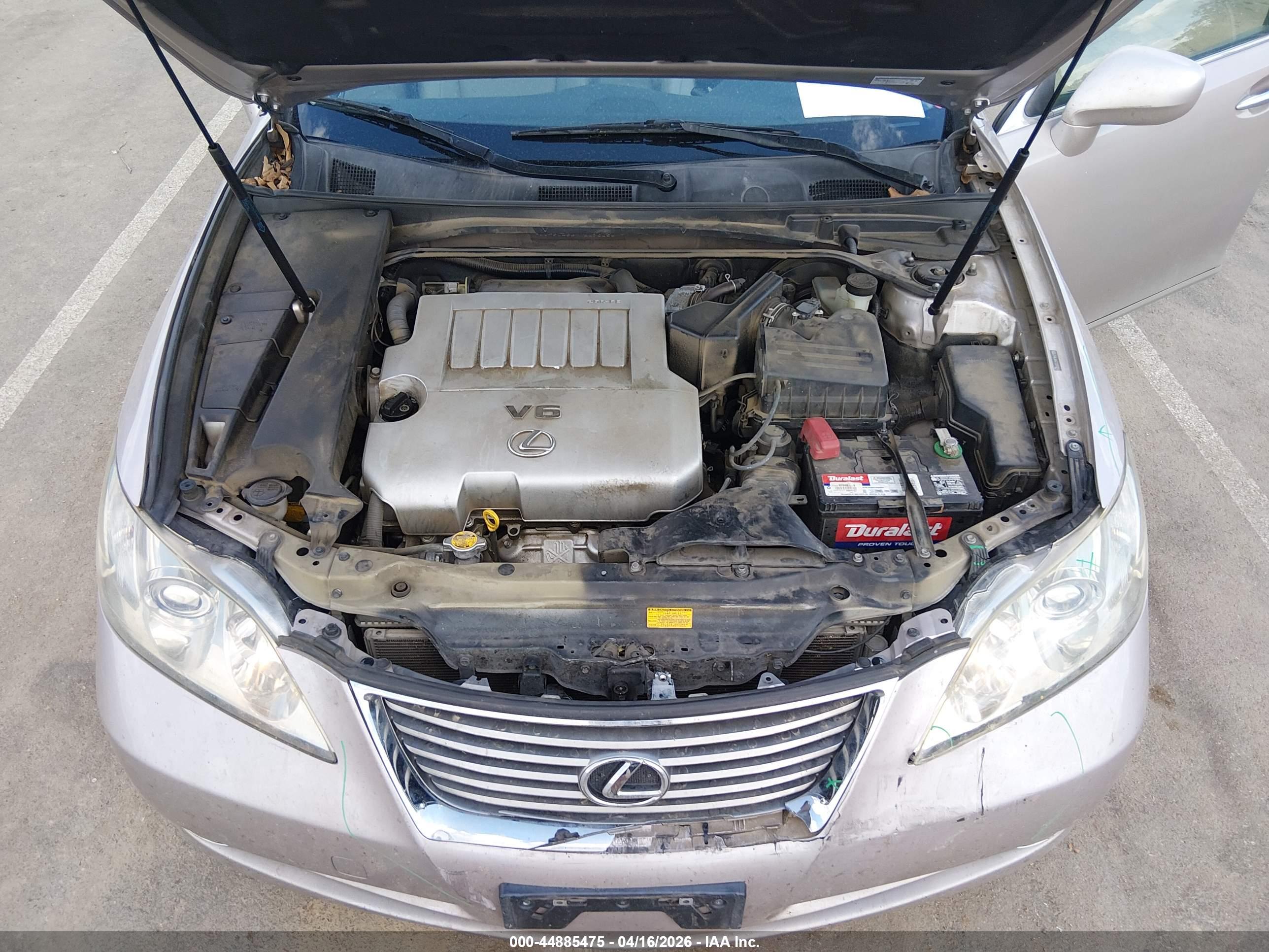 LEXUS ES image 10