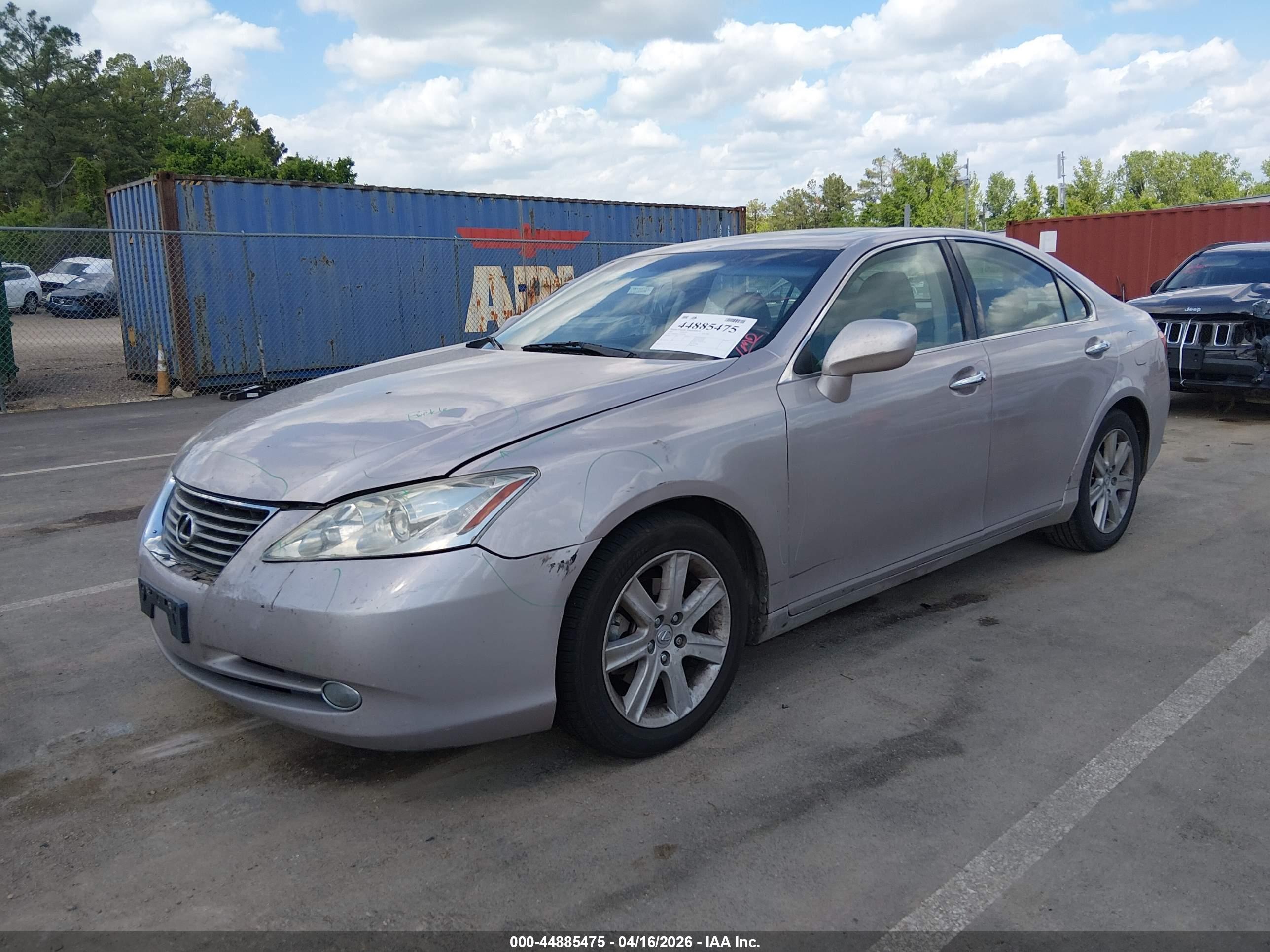 LEXUS ES image 2
