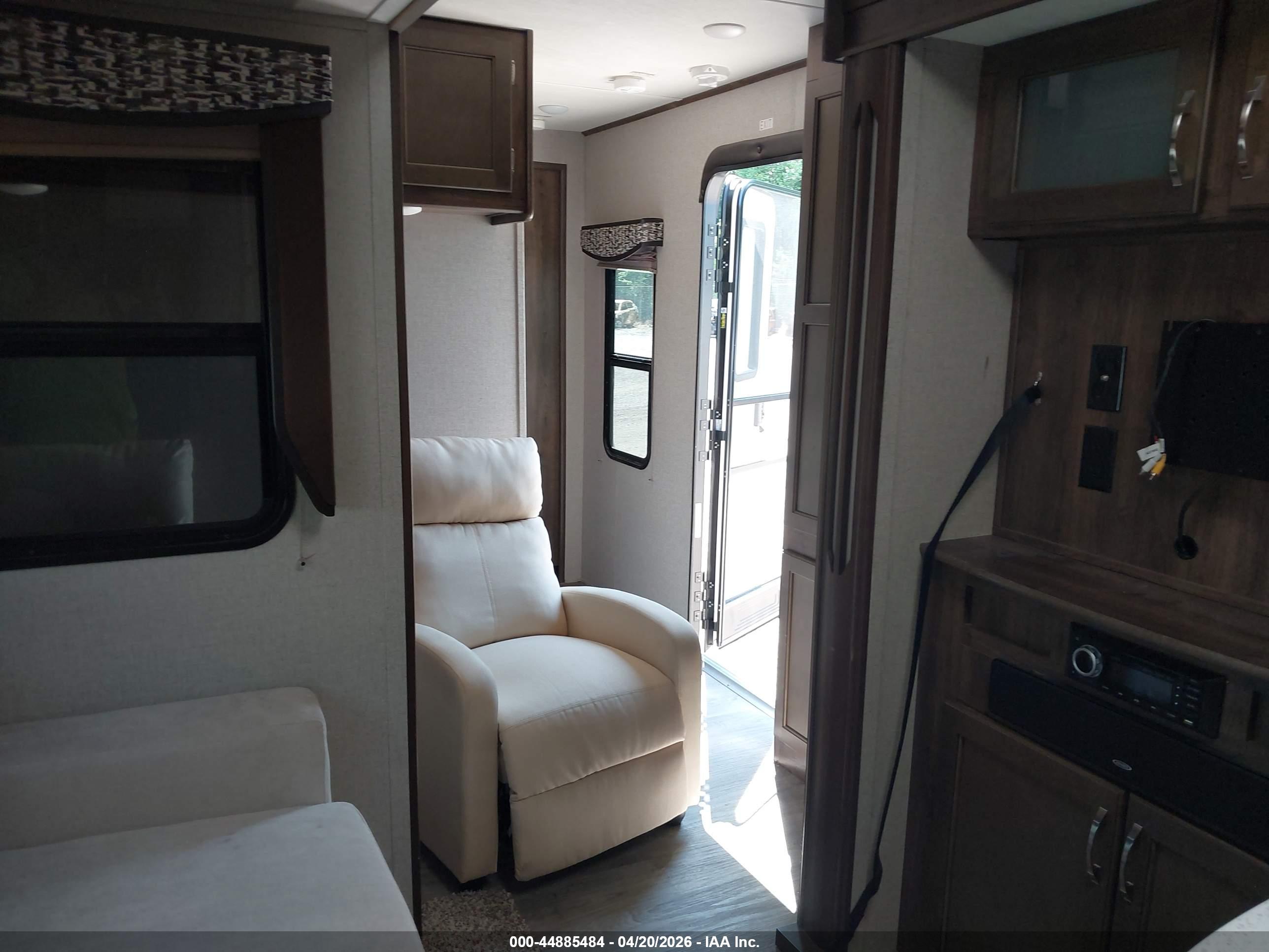 KEYSTONE TRAVEL image 8