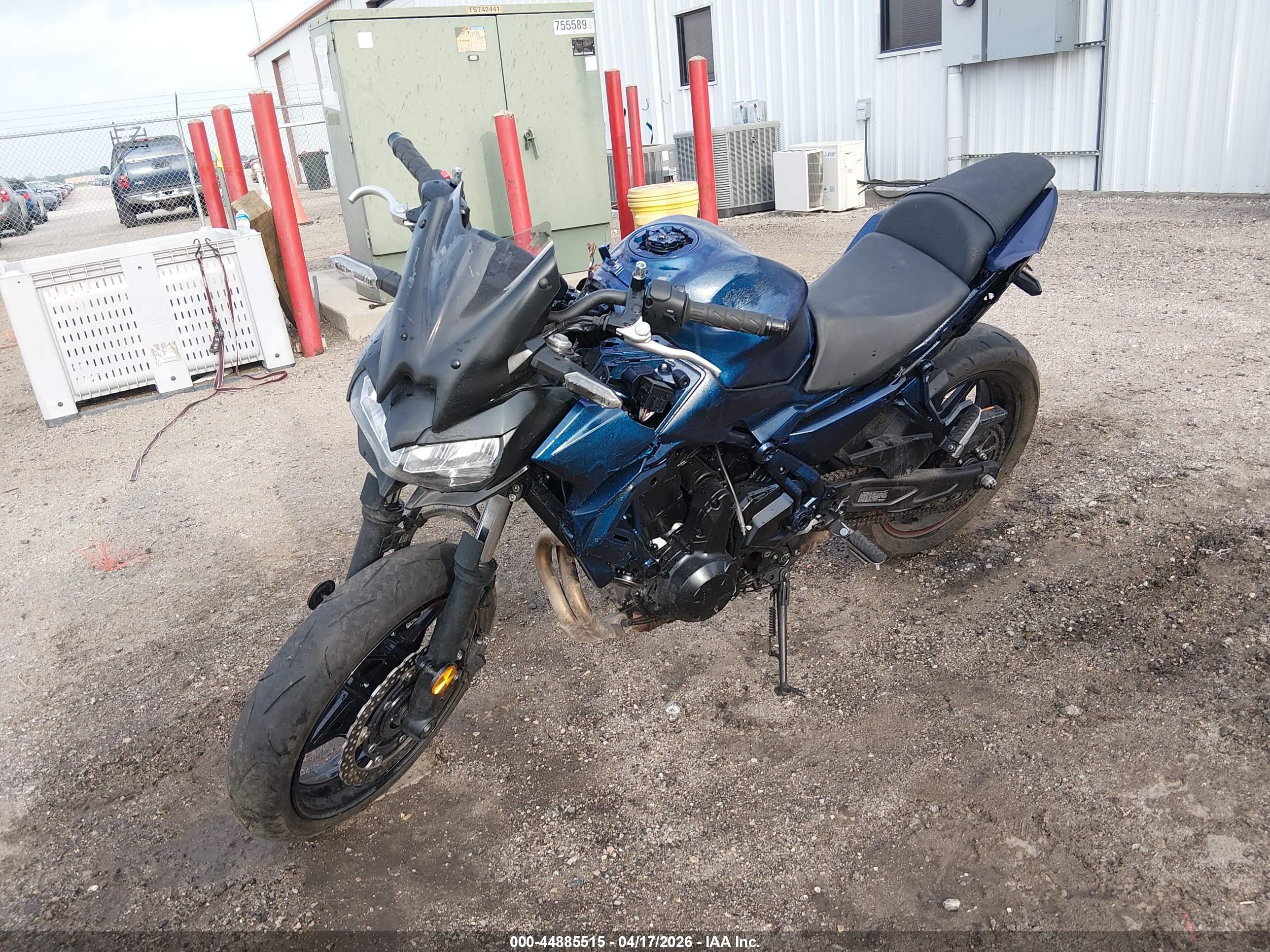 KAWASAKI ER650 image 2