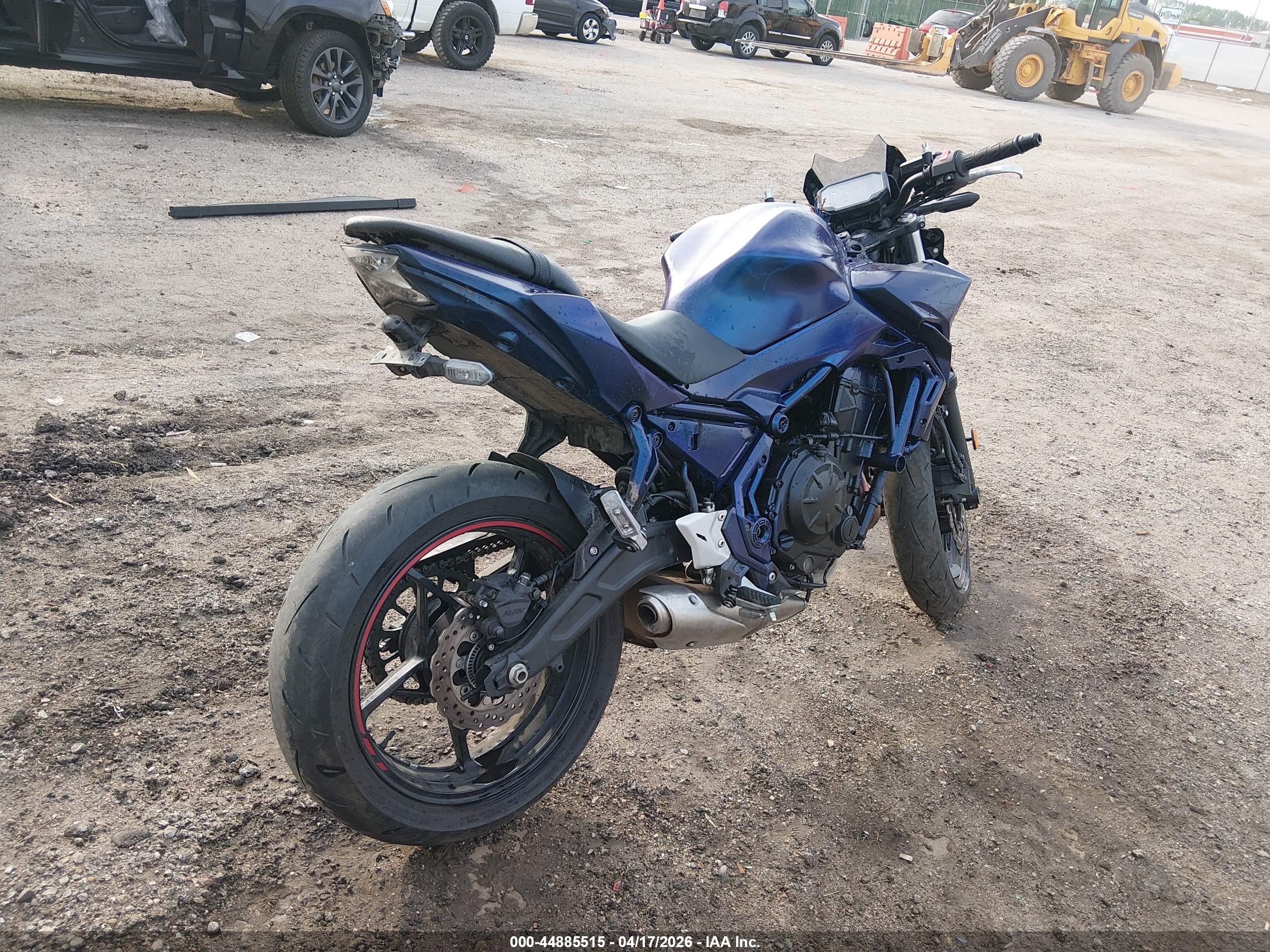 KAWASAKI ER650 image 4