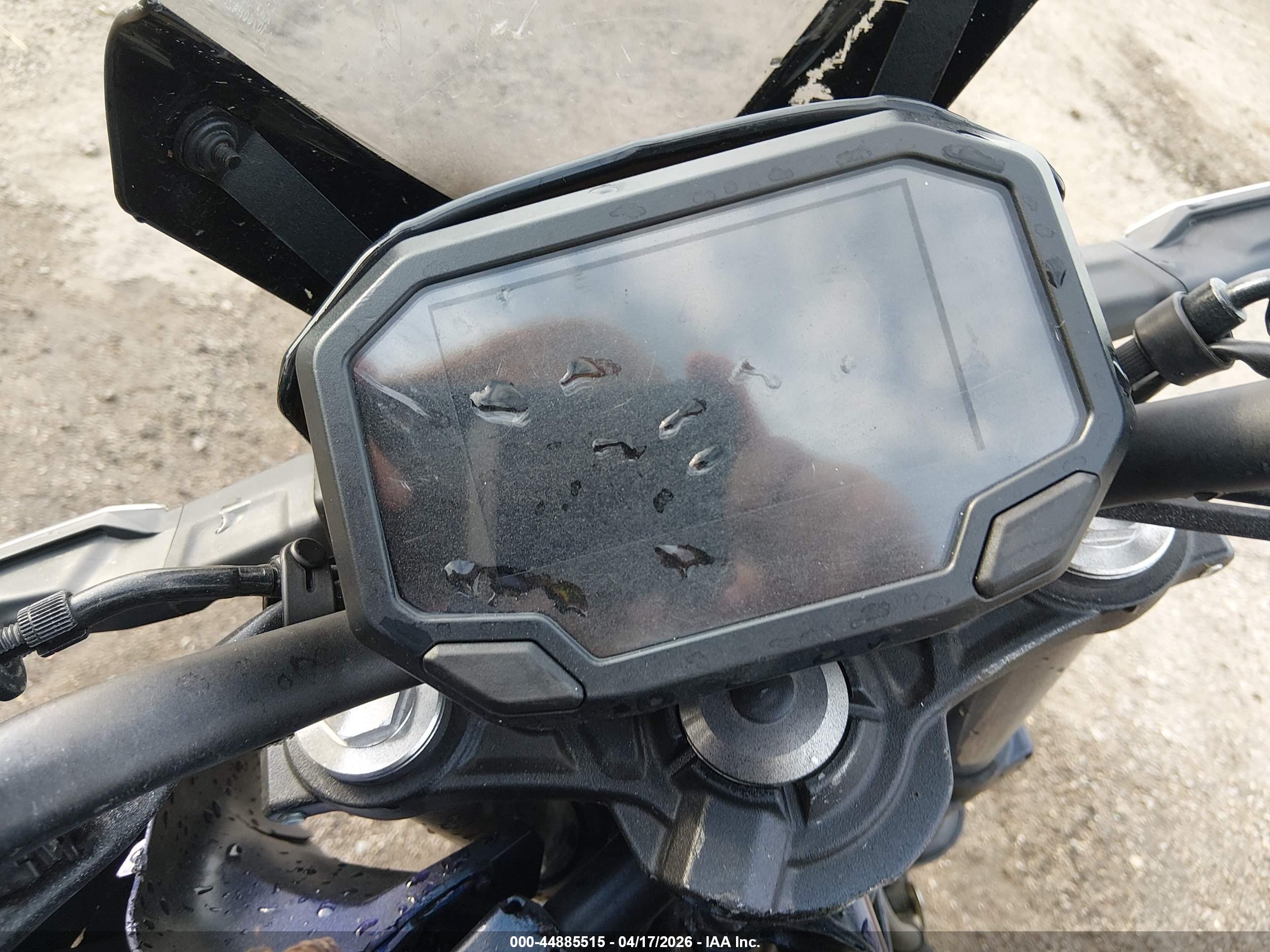 KAWASAKI ER650 image 7