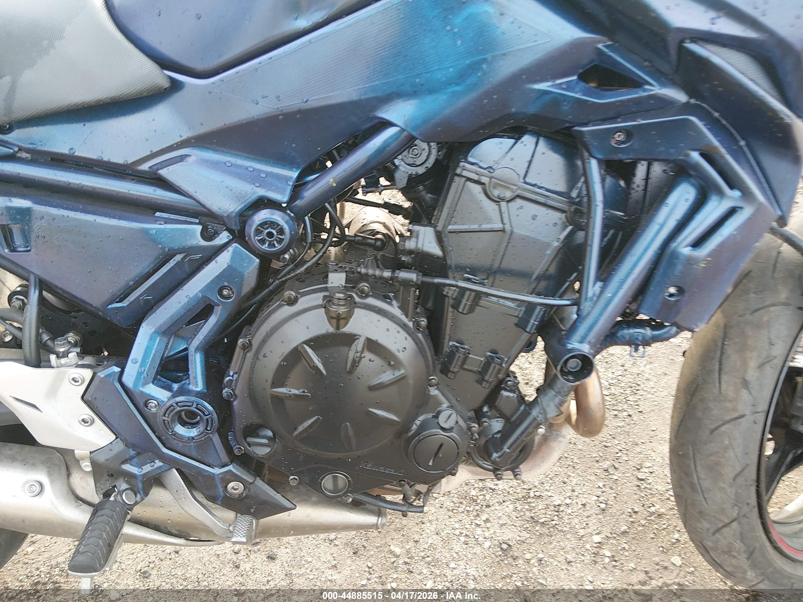 KAWASAKI ER650 image 8