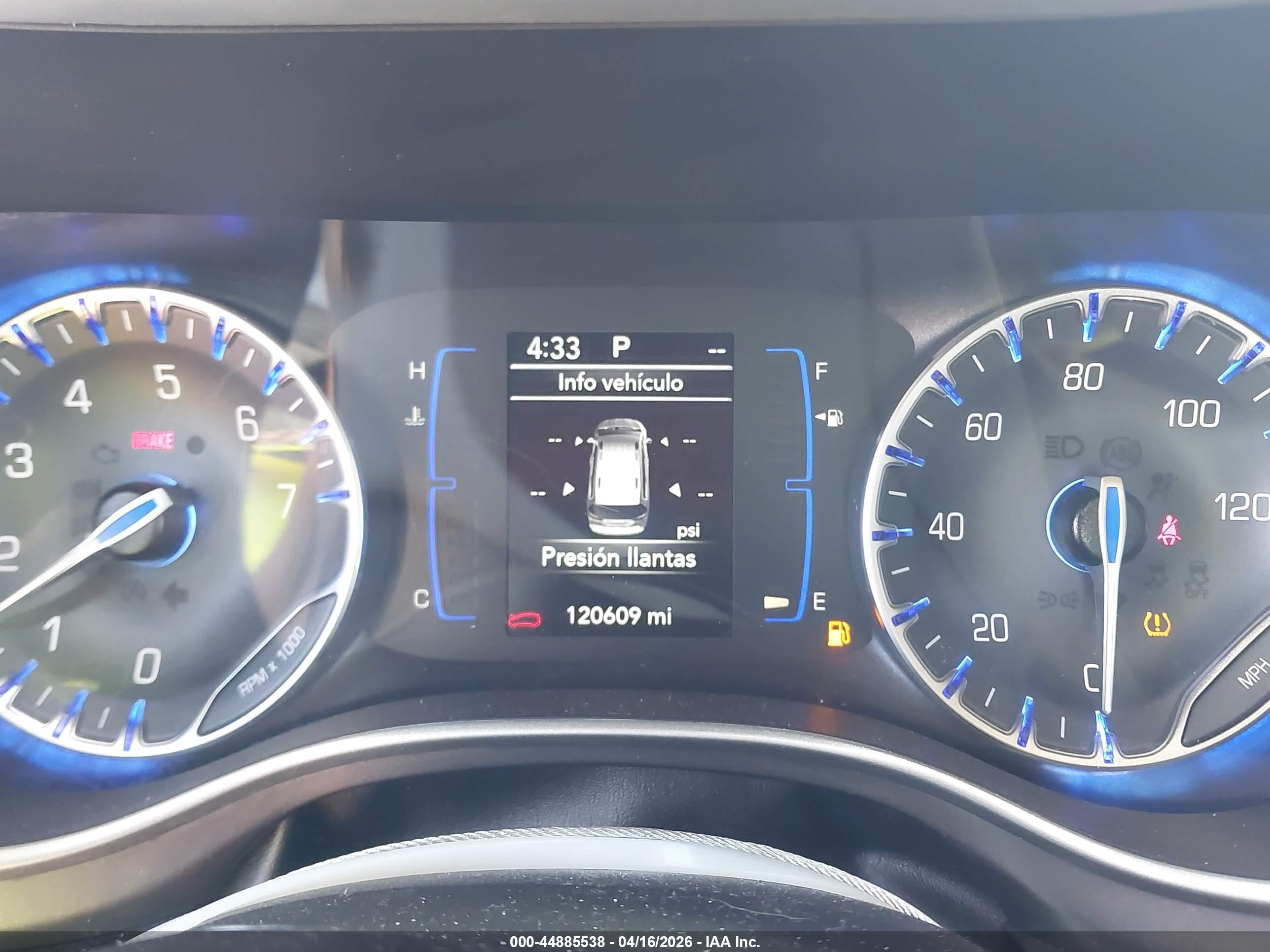CHRYSLER PACIFICA image 7