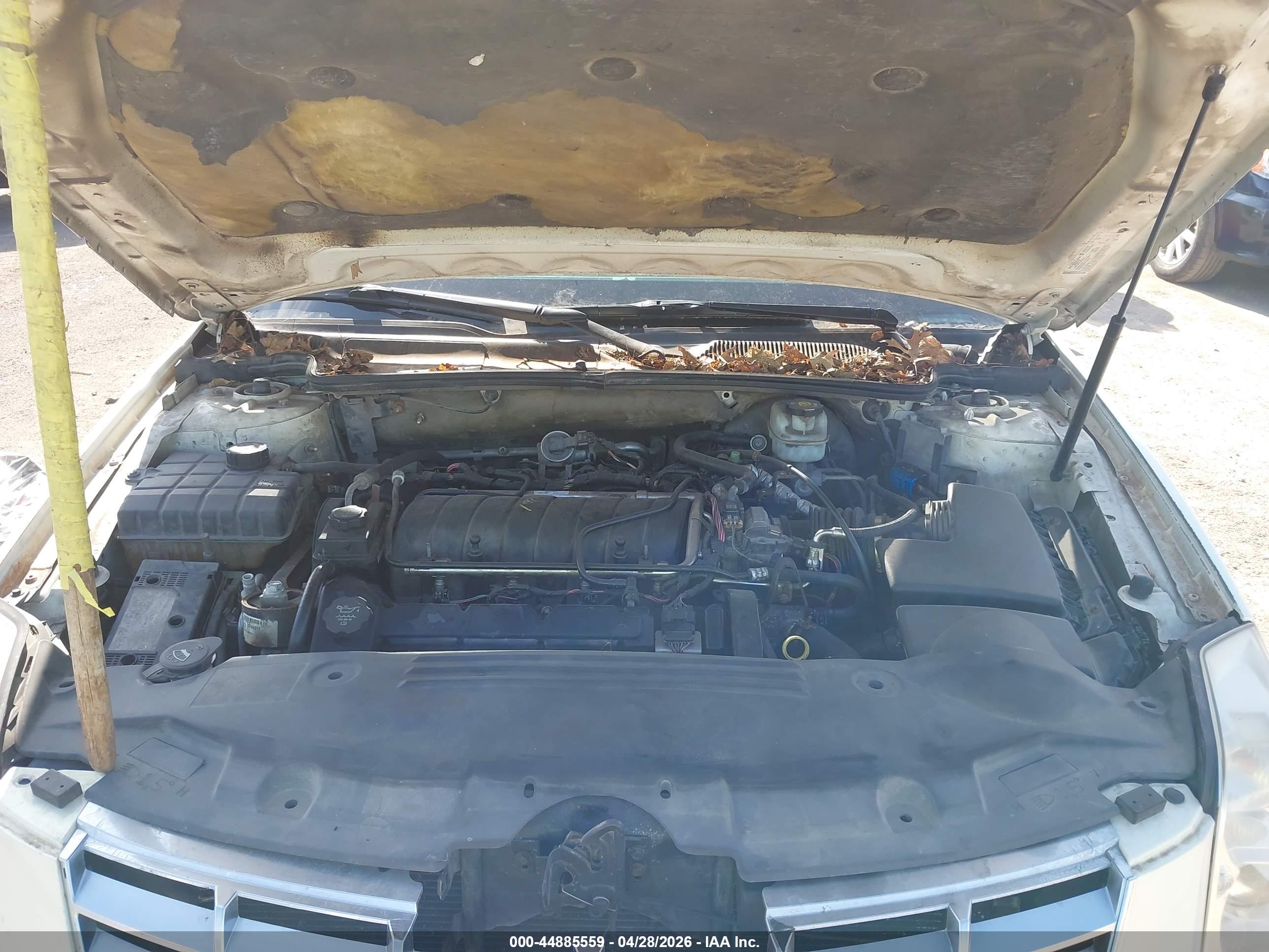 CADILLAC DTS image 10