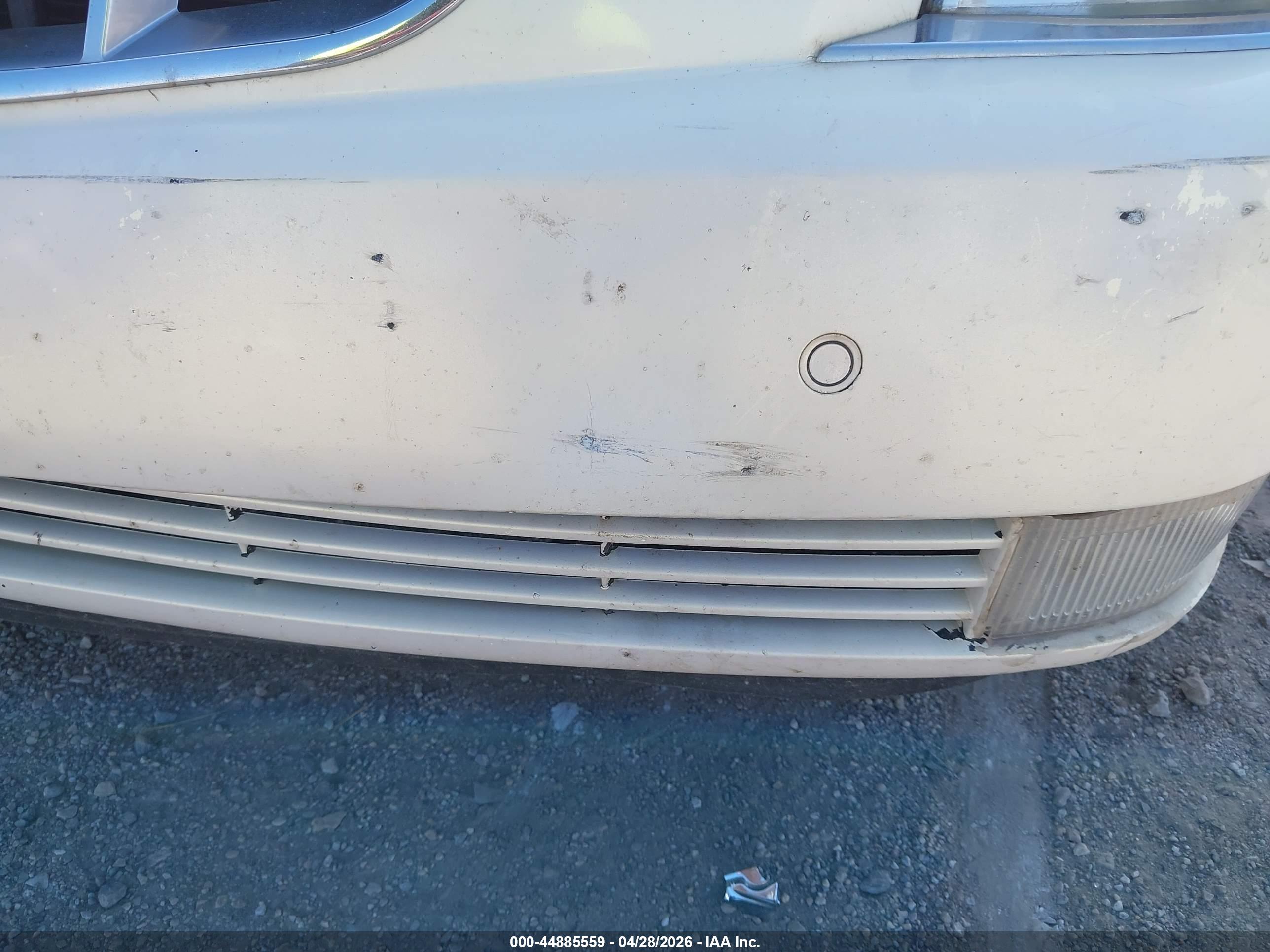 CADILLAC DTS image 6
