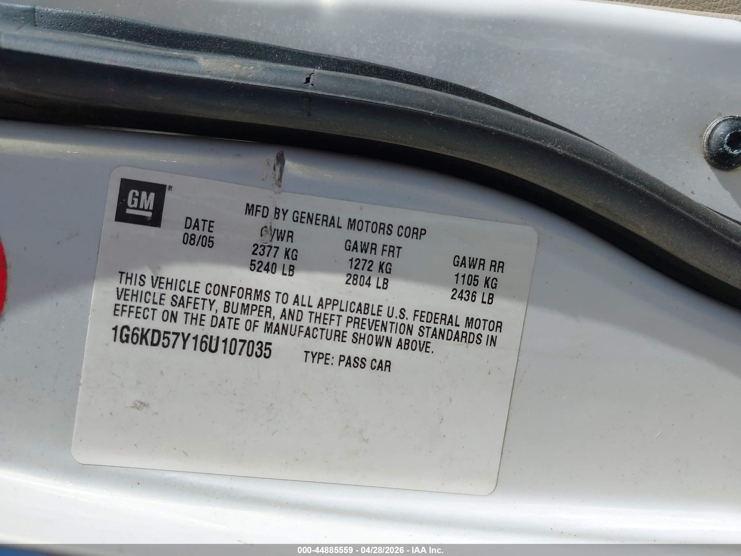 CADILLAC DTS image 9