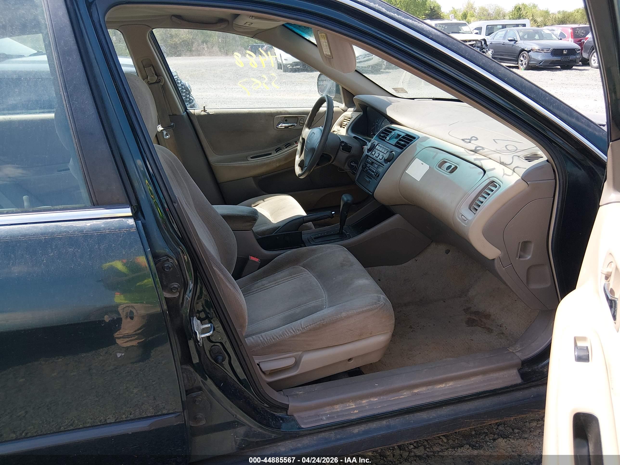 HONDA ACCORD image 5
