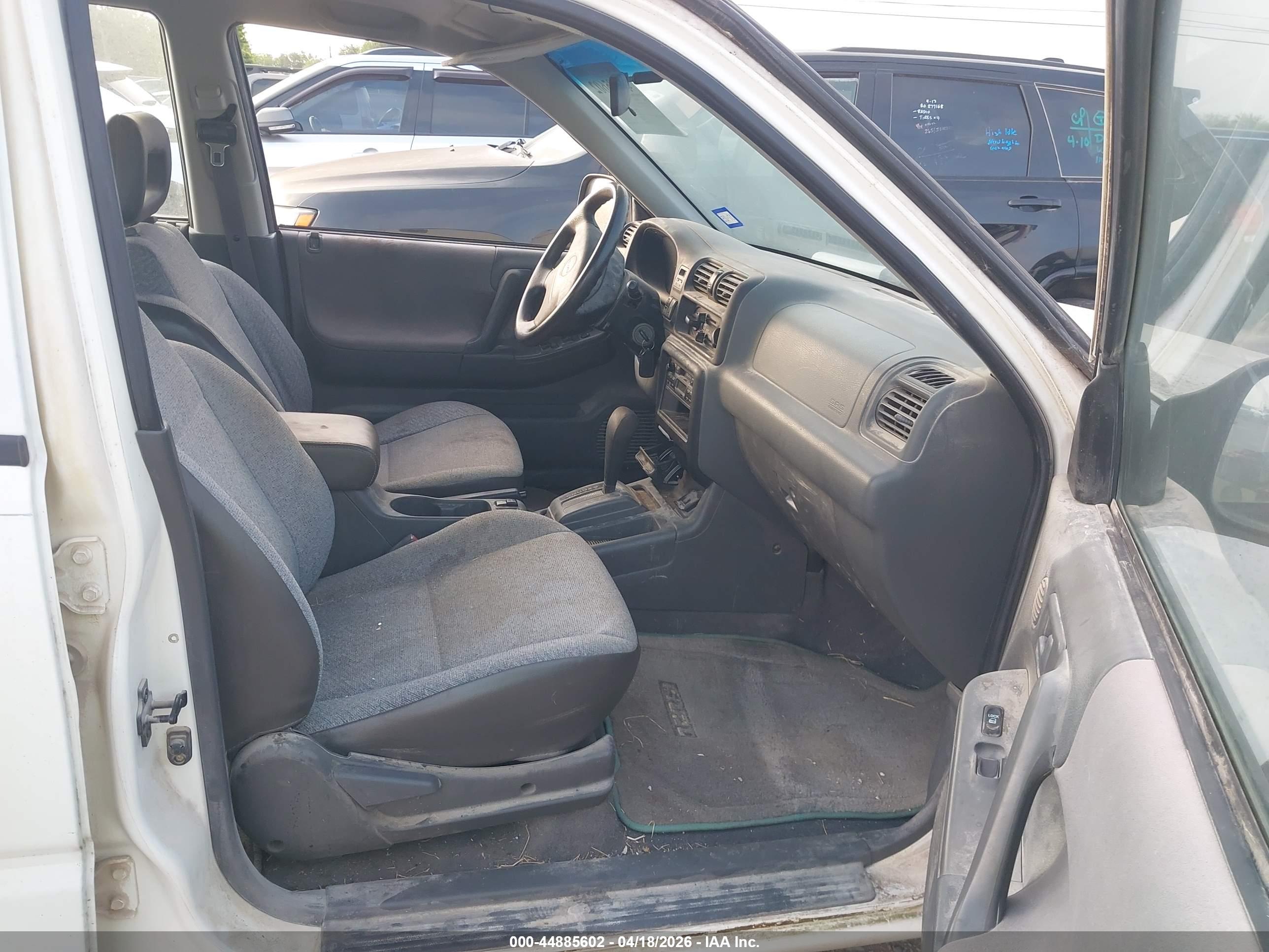 ISUZU RODEO image 5