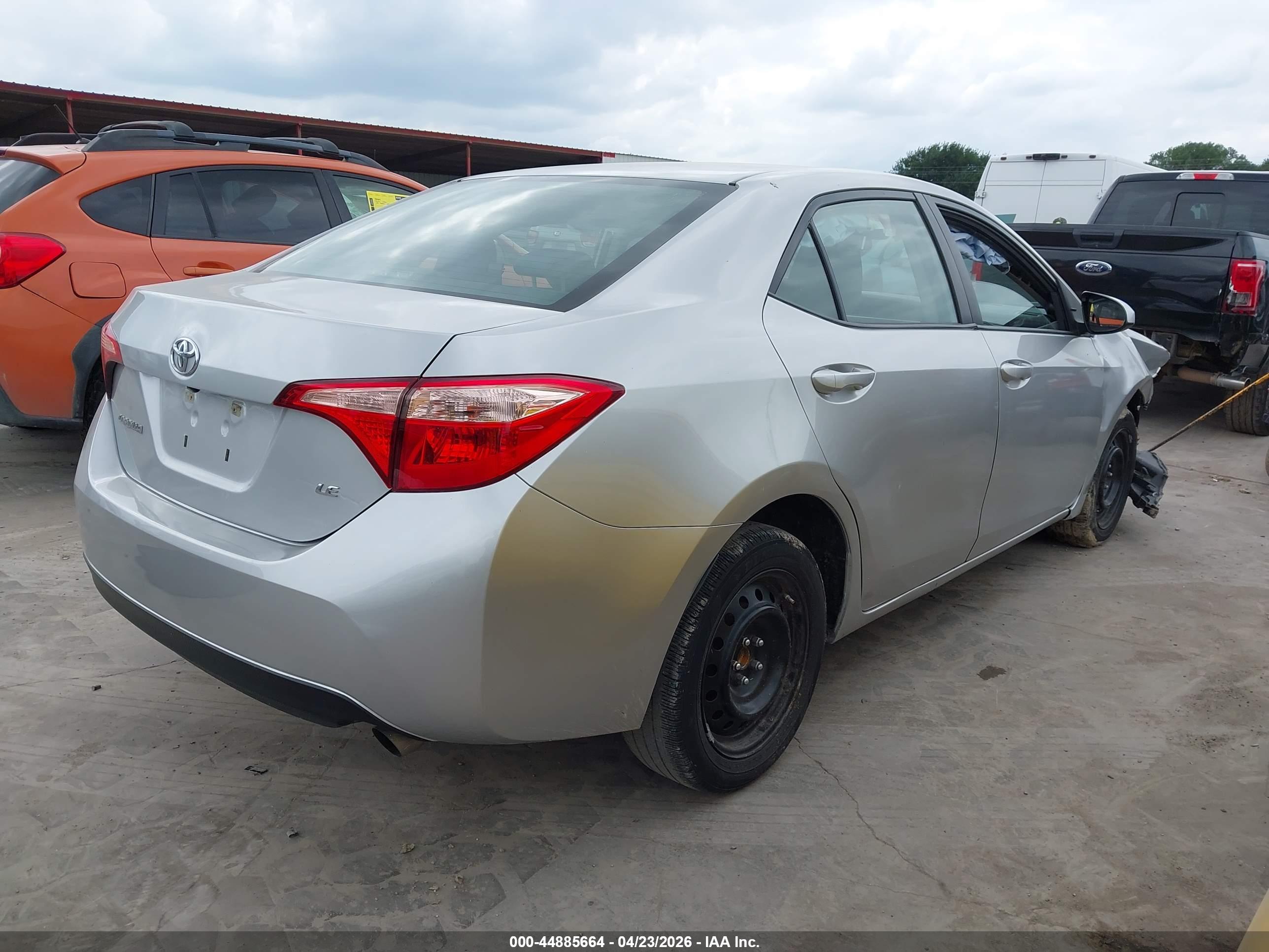 TOYOTA COROLLA image 4