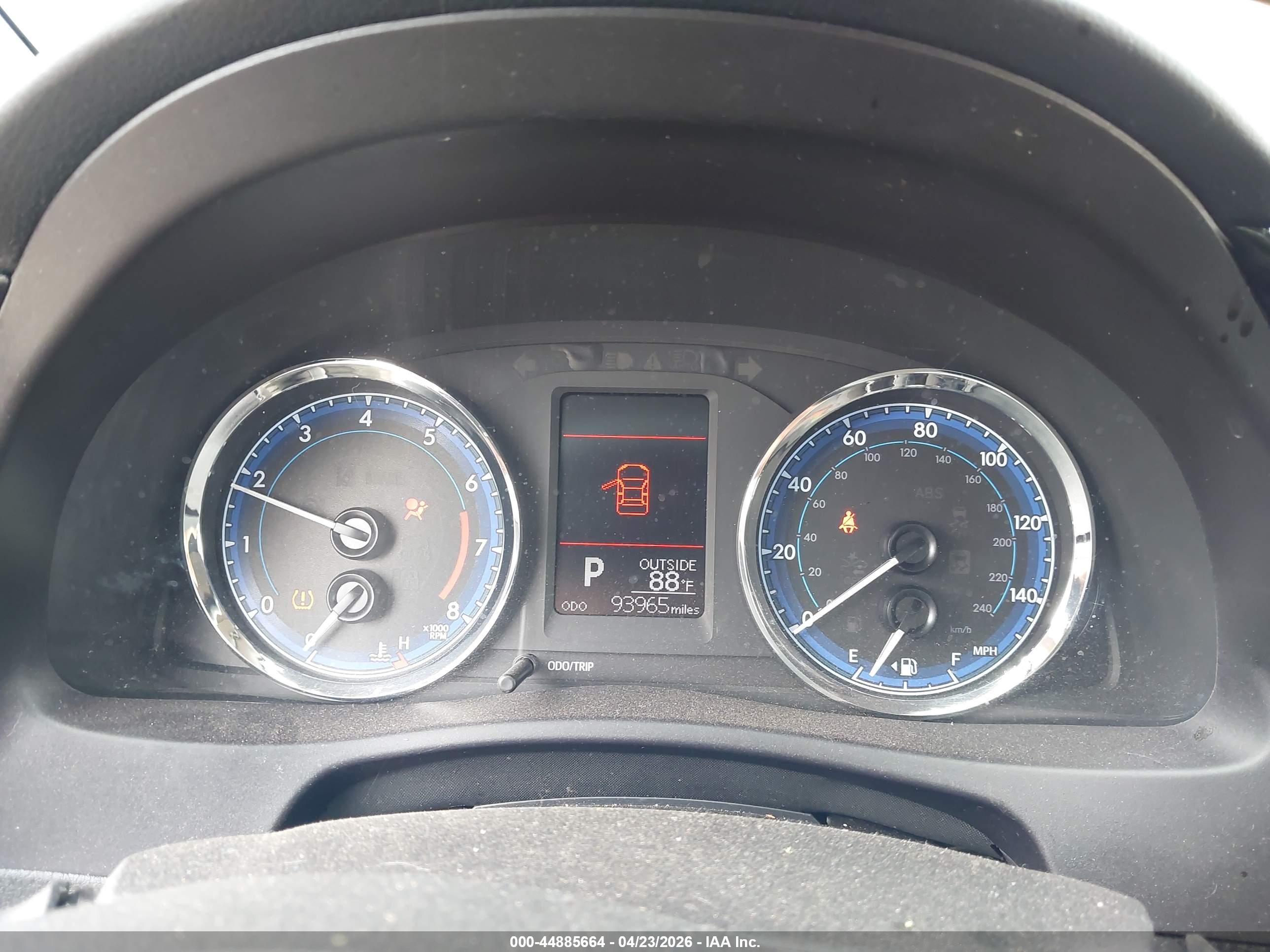 TOYOTA COROLLA image 7