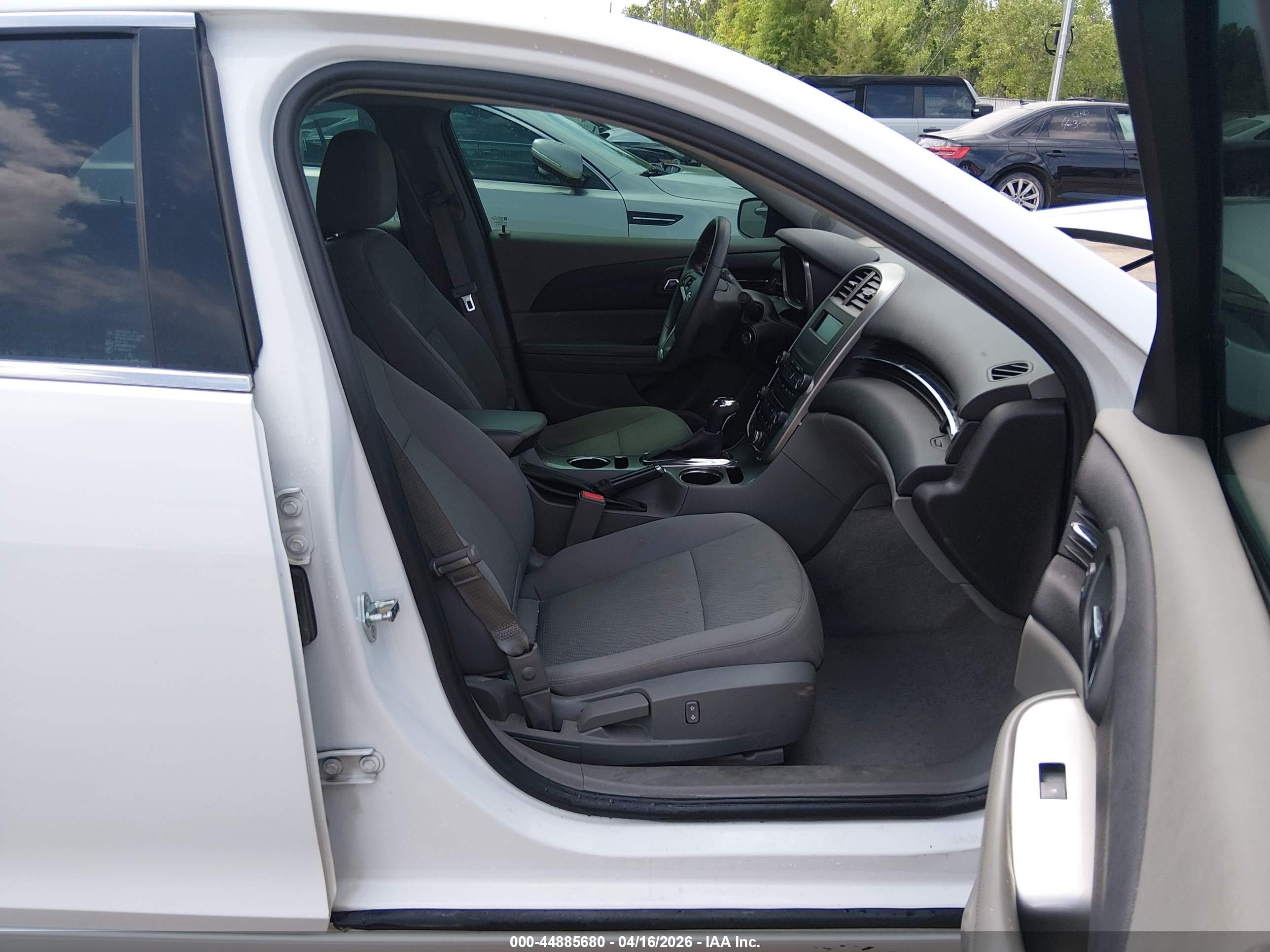CHEVROLET MALIBU image 5