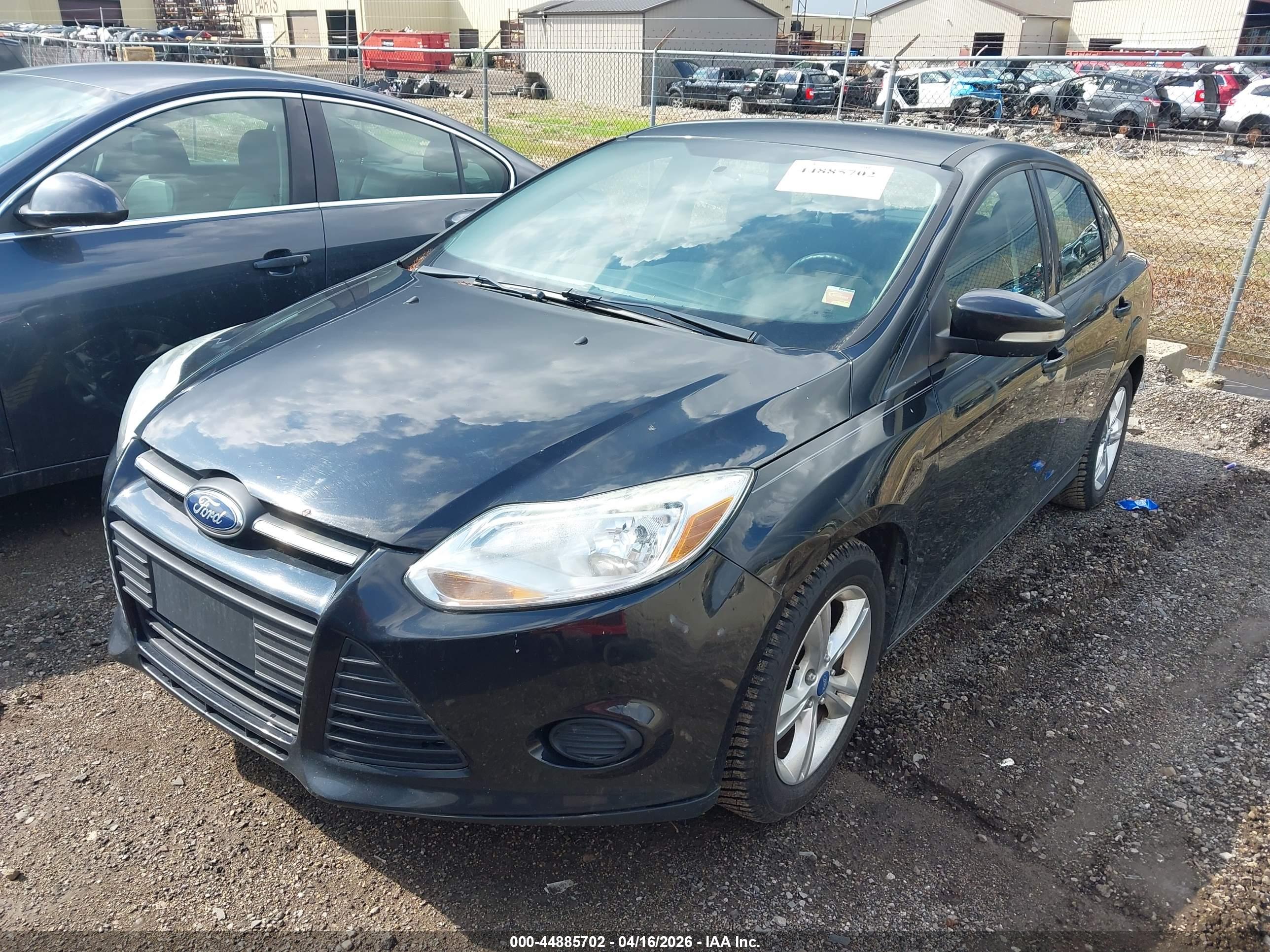 FORD FOCUS image 2